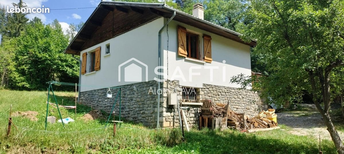 Maison à vendre, 51m², Seyne (Le Grand Puy)