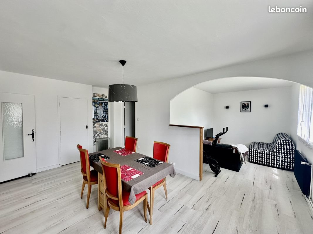 Appartement à vendre, 57m², Bagnols-sur-Cèze