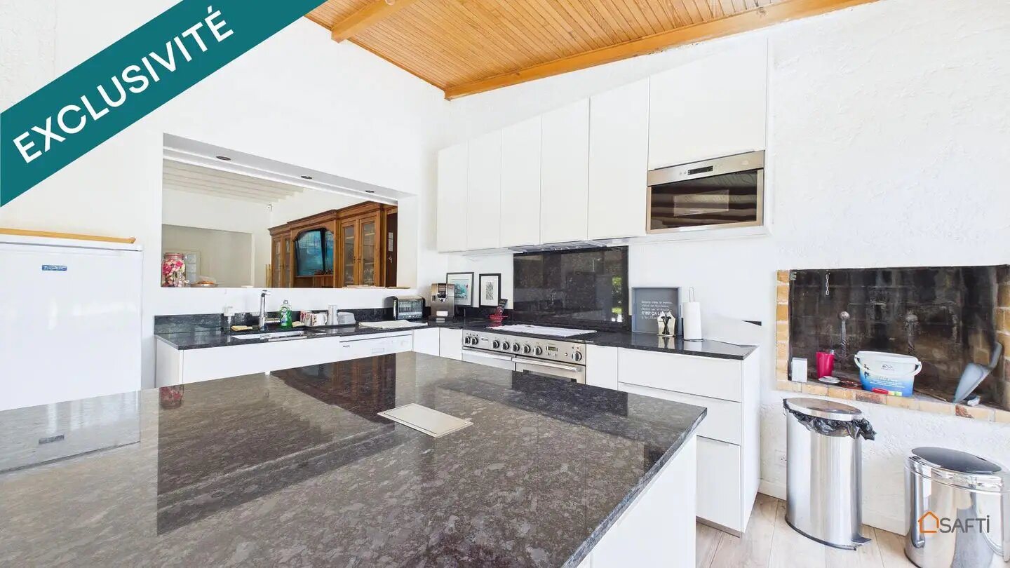 Maison à vendre, 270m², Saint-Aubin-de-Médoc