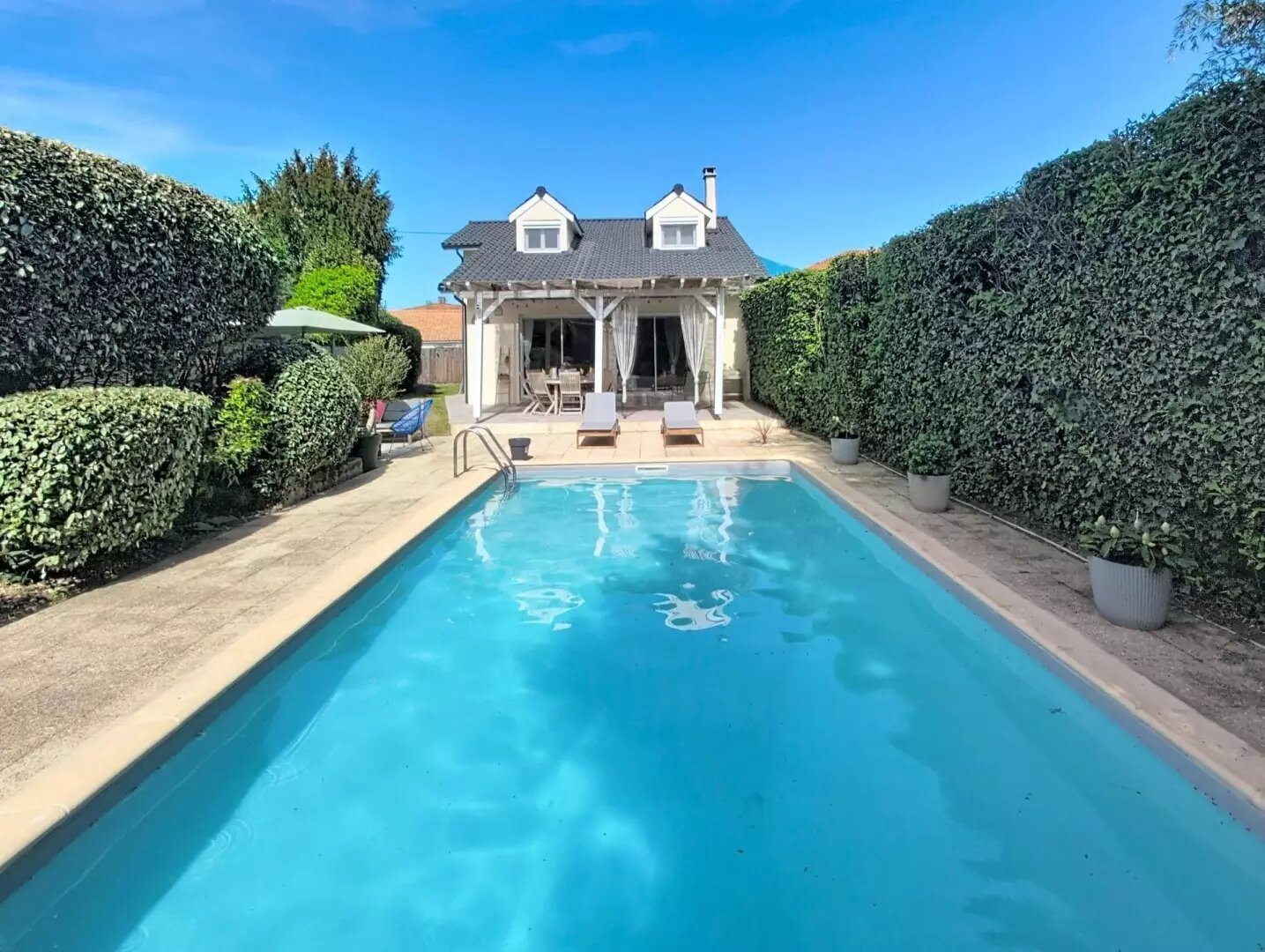 Maison à vendre, 187m², Saint-Médard-en-Jalles