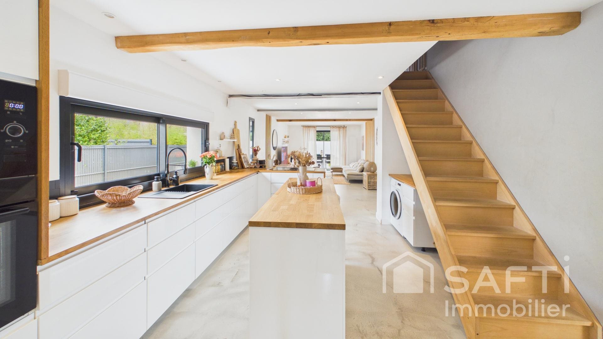 Maison à vendre, 109m², Saint-Aubin-de-Médoc