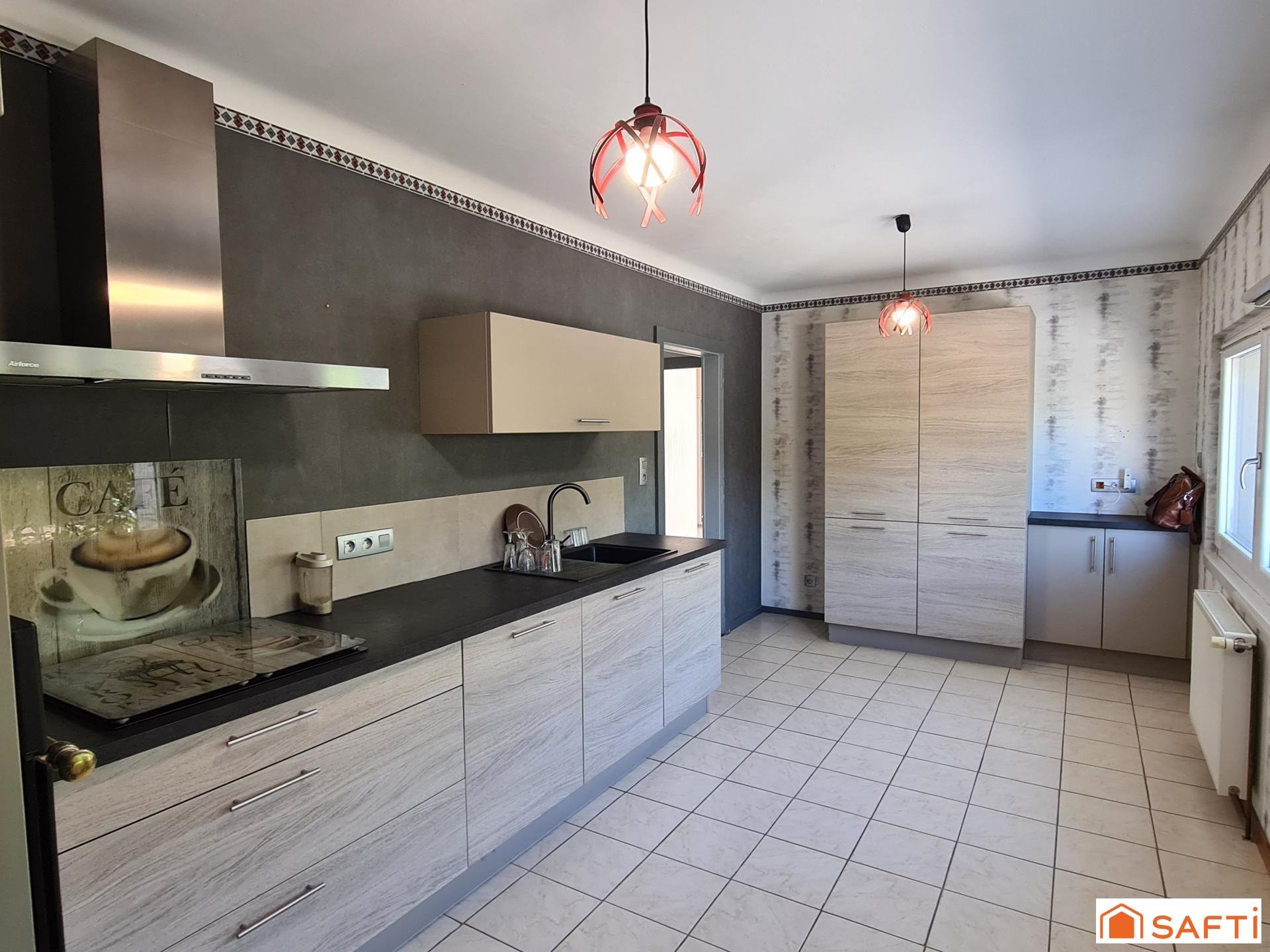 Maison à vendre, 119m², Thaon-les-Vosges