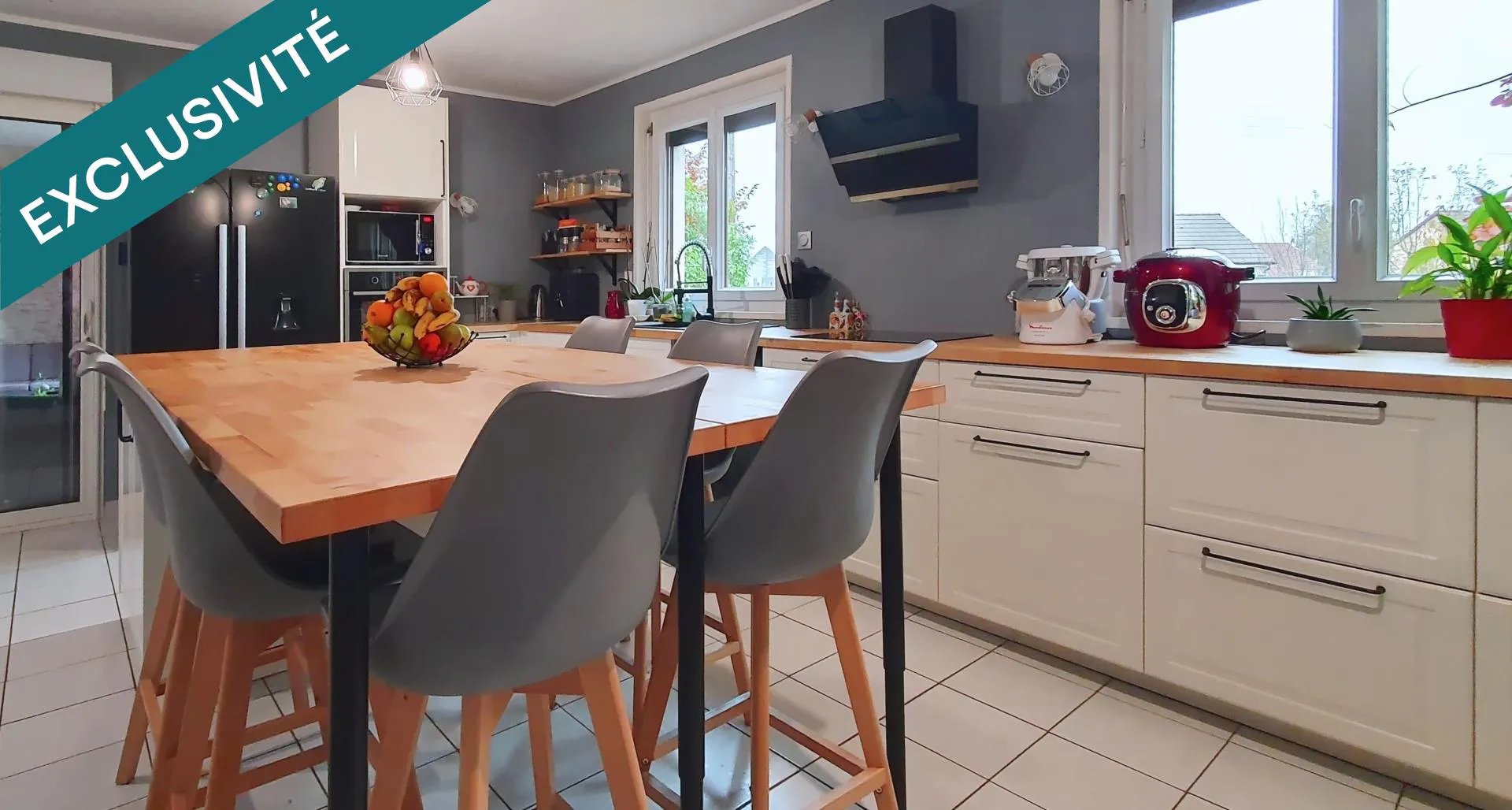 Maison à vendre, 175m², Sornay