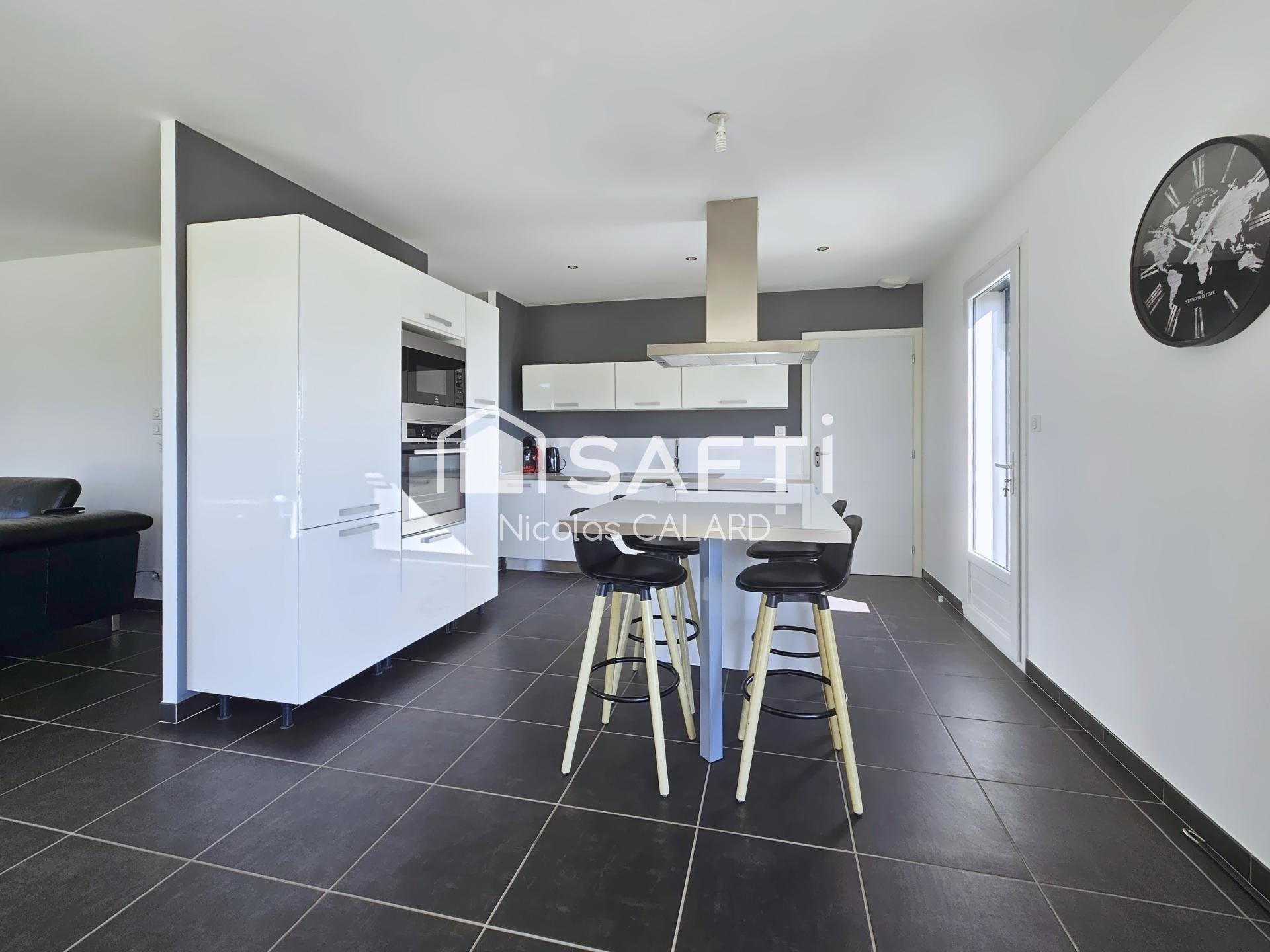 Maison à vendre, 125m², Sornay