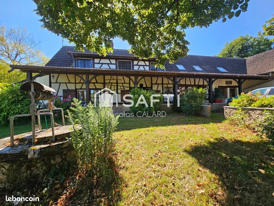 Maison à vendre, 194m², L'Abergement-Sainte-Colombe