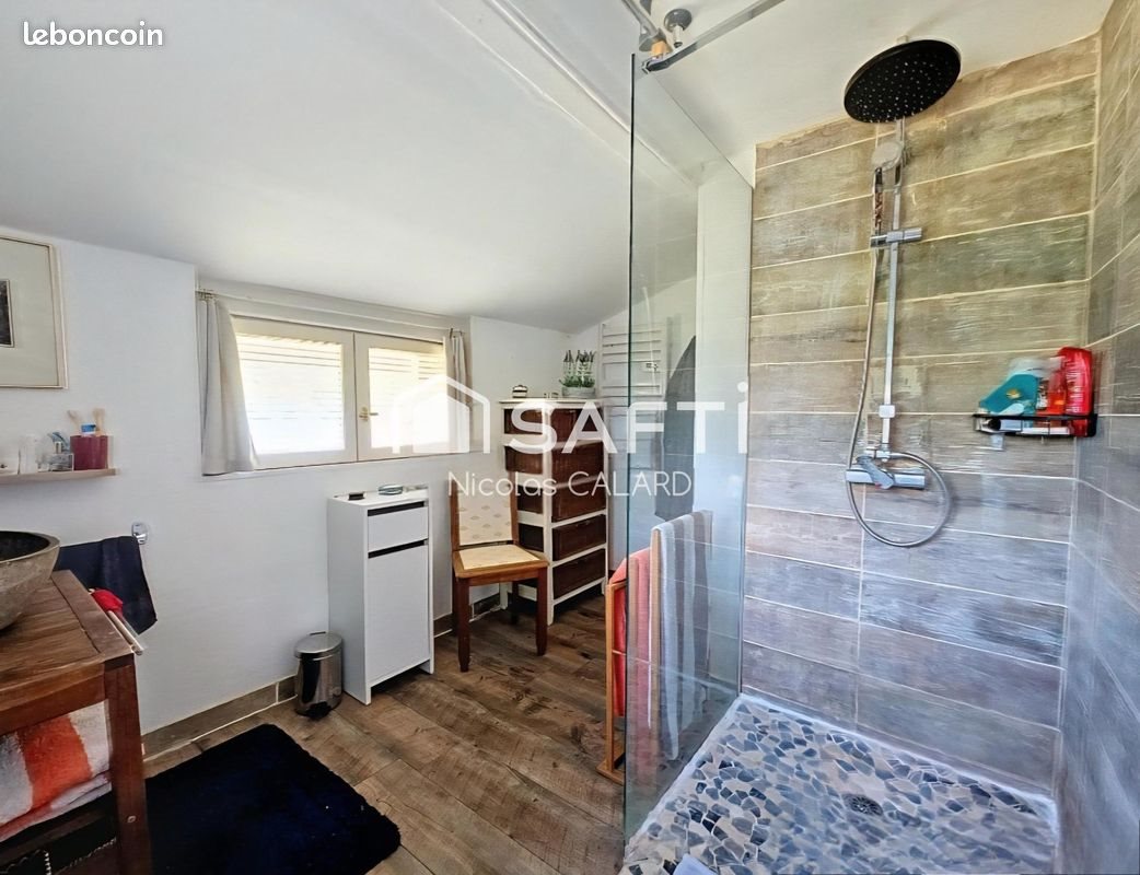 Maison à vendre, 194m², L'Abergement-Sainte-Colombe
