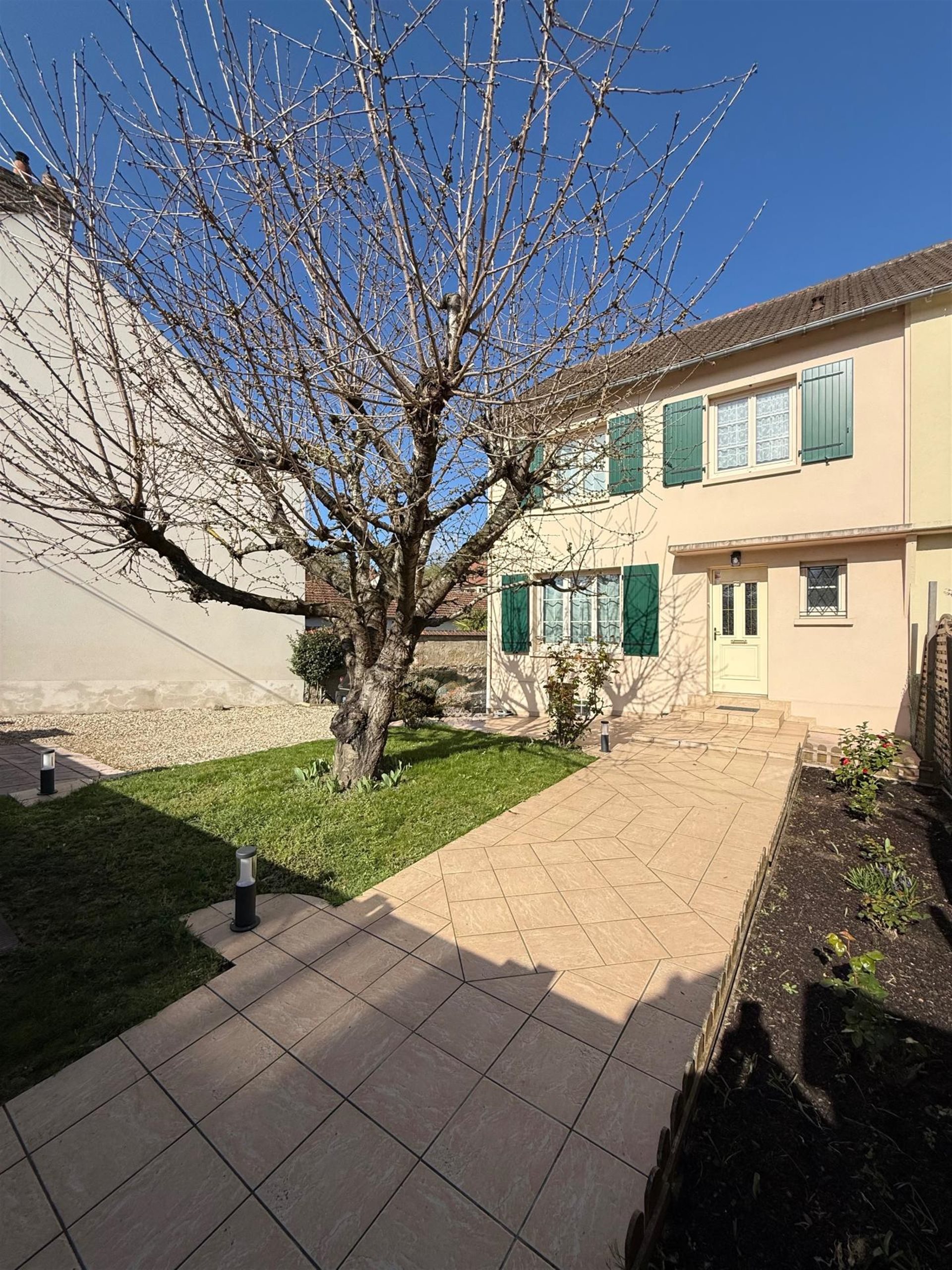 Maison à vendre, 85m², Bennecourt