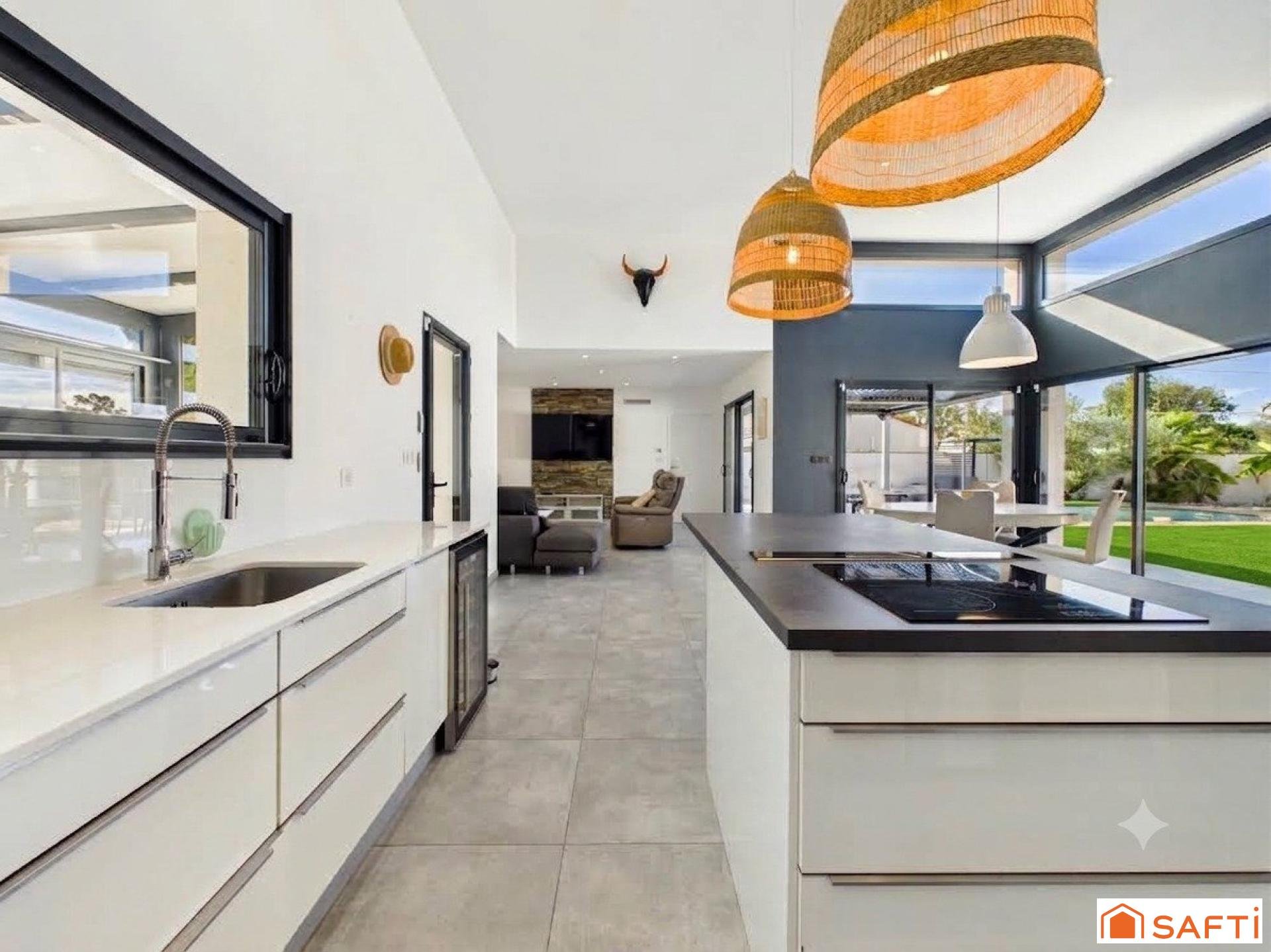 Maison à vendre, 160m², Larra