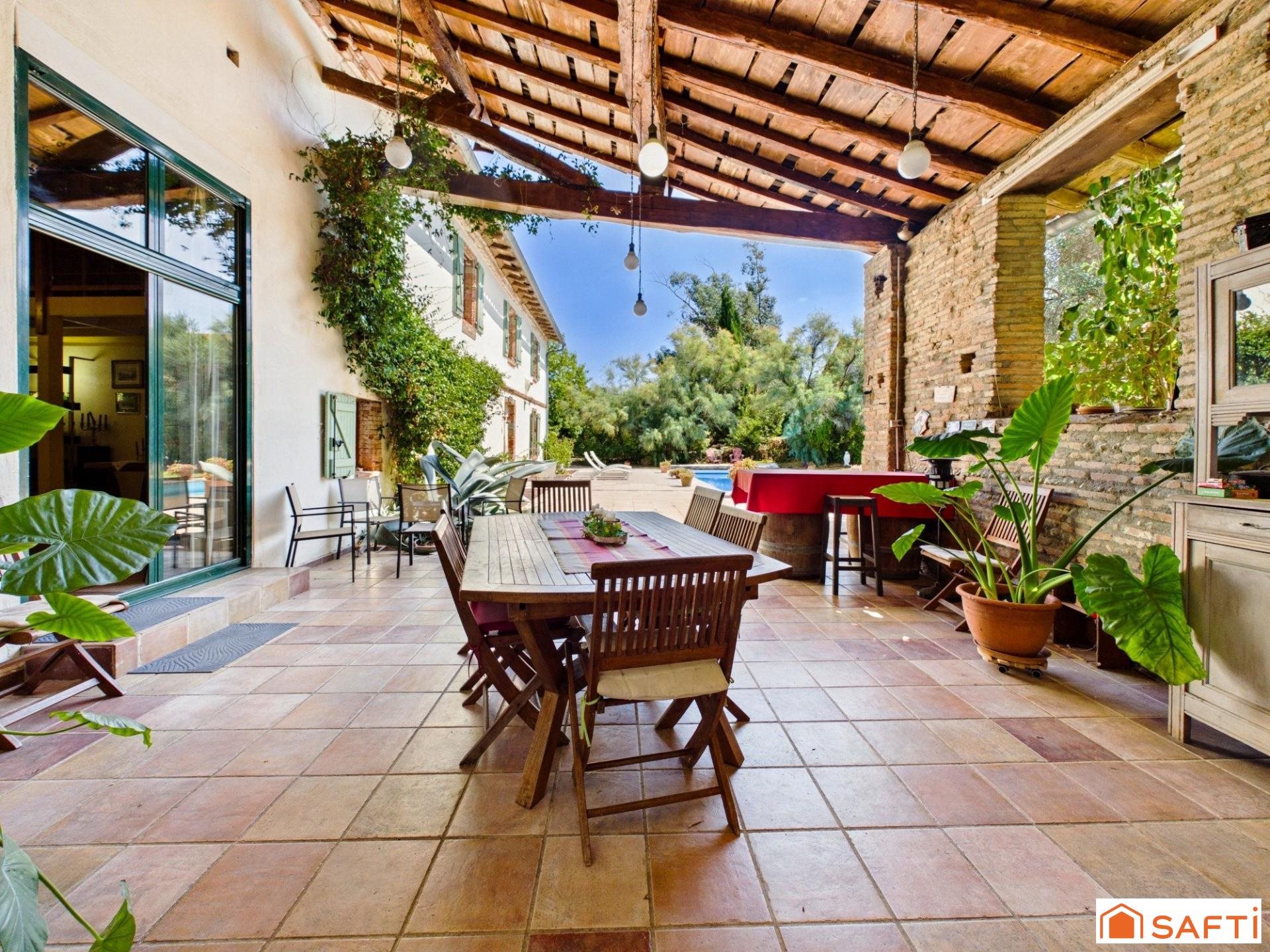 Maison à vendre, 570m², La Magdelaine-sur-Tarn