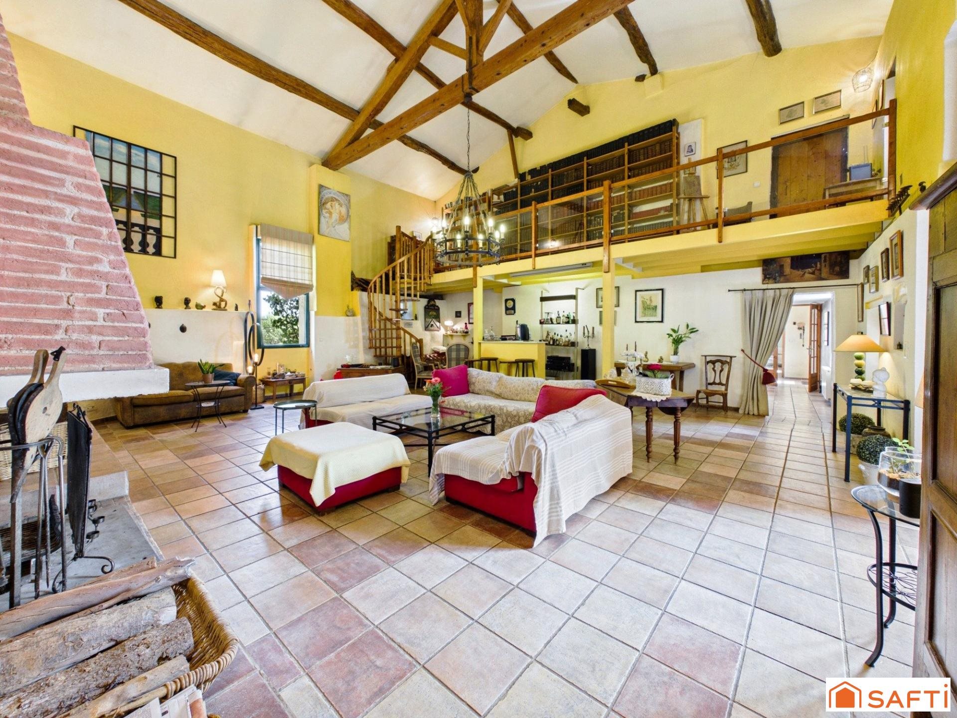 Maison à vendre, 570m², La Magdelaine-sur-Tarn