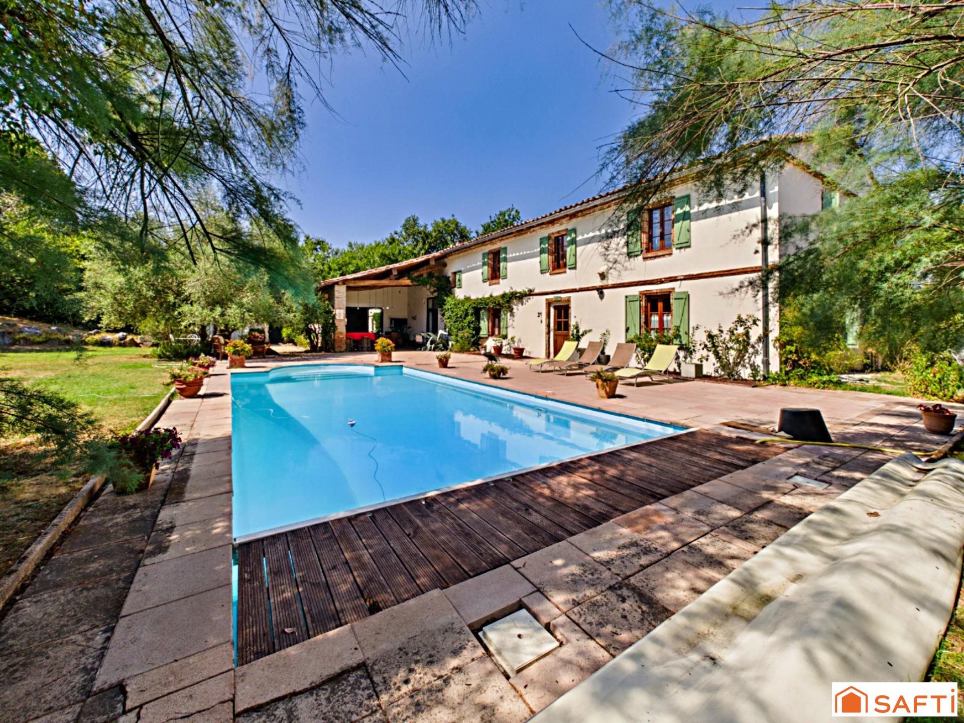 Maison à vendre, 570m², La Magdelaine-sur-Tarn