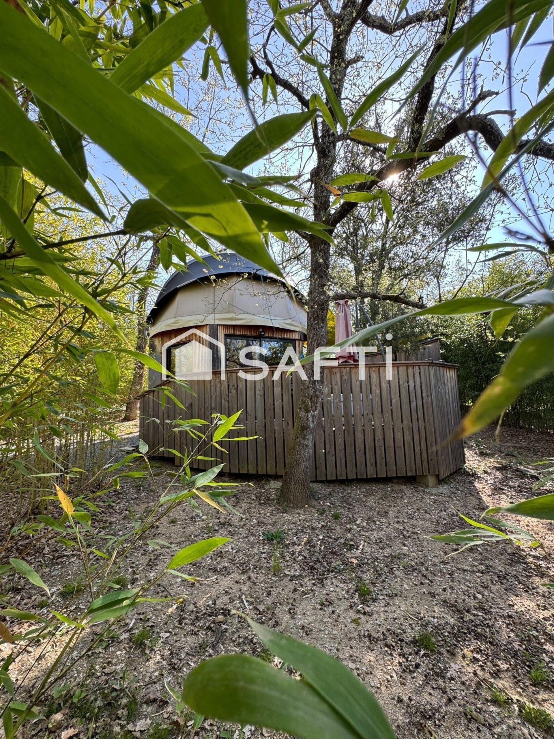 Maison à vendre, 35m², Saint-Alban-Auriolles