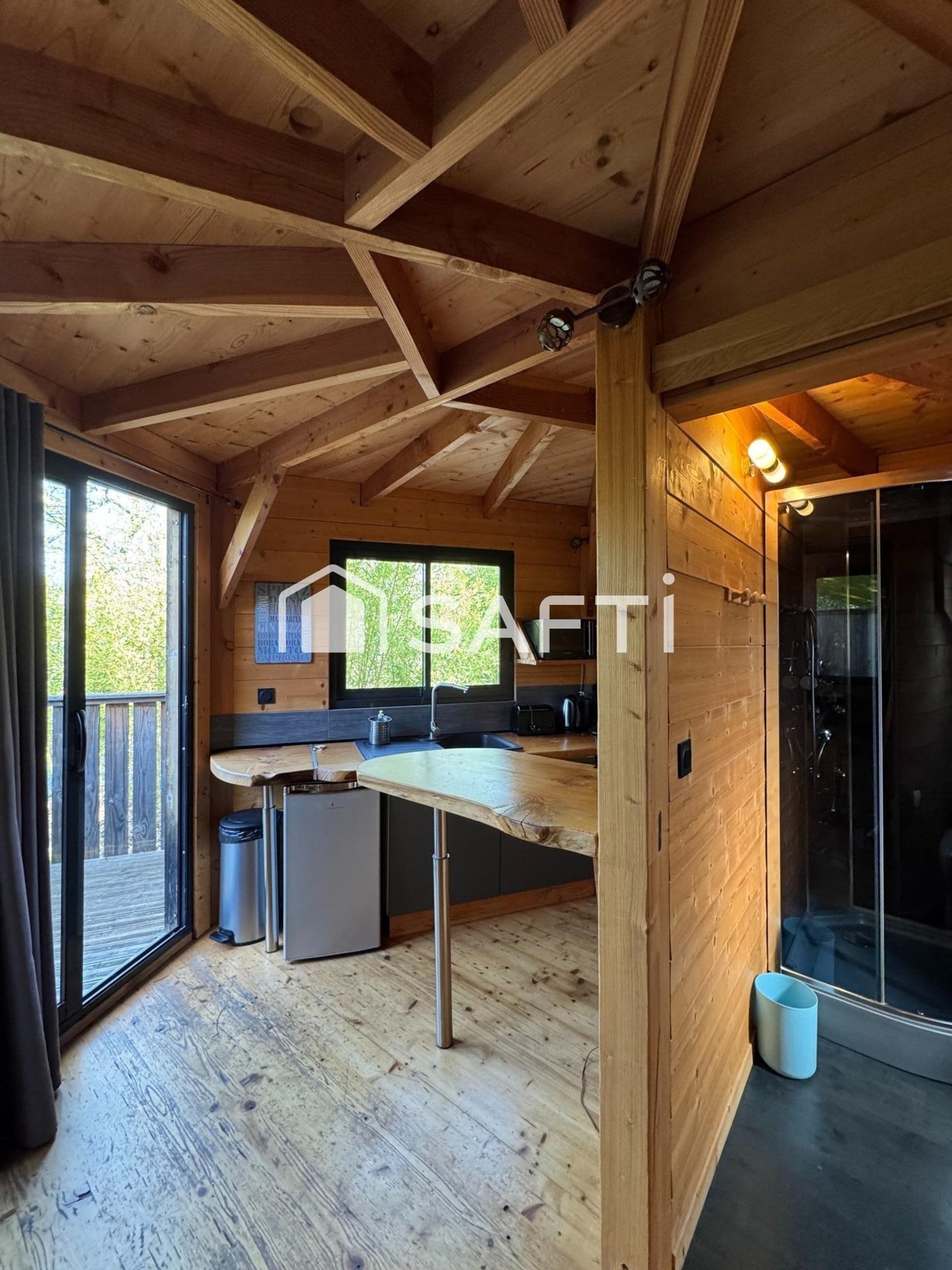 Maison à vendre, 35m², Saint-Alban-Auriolles