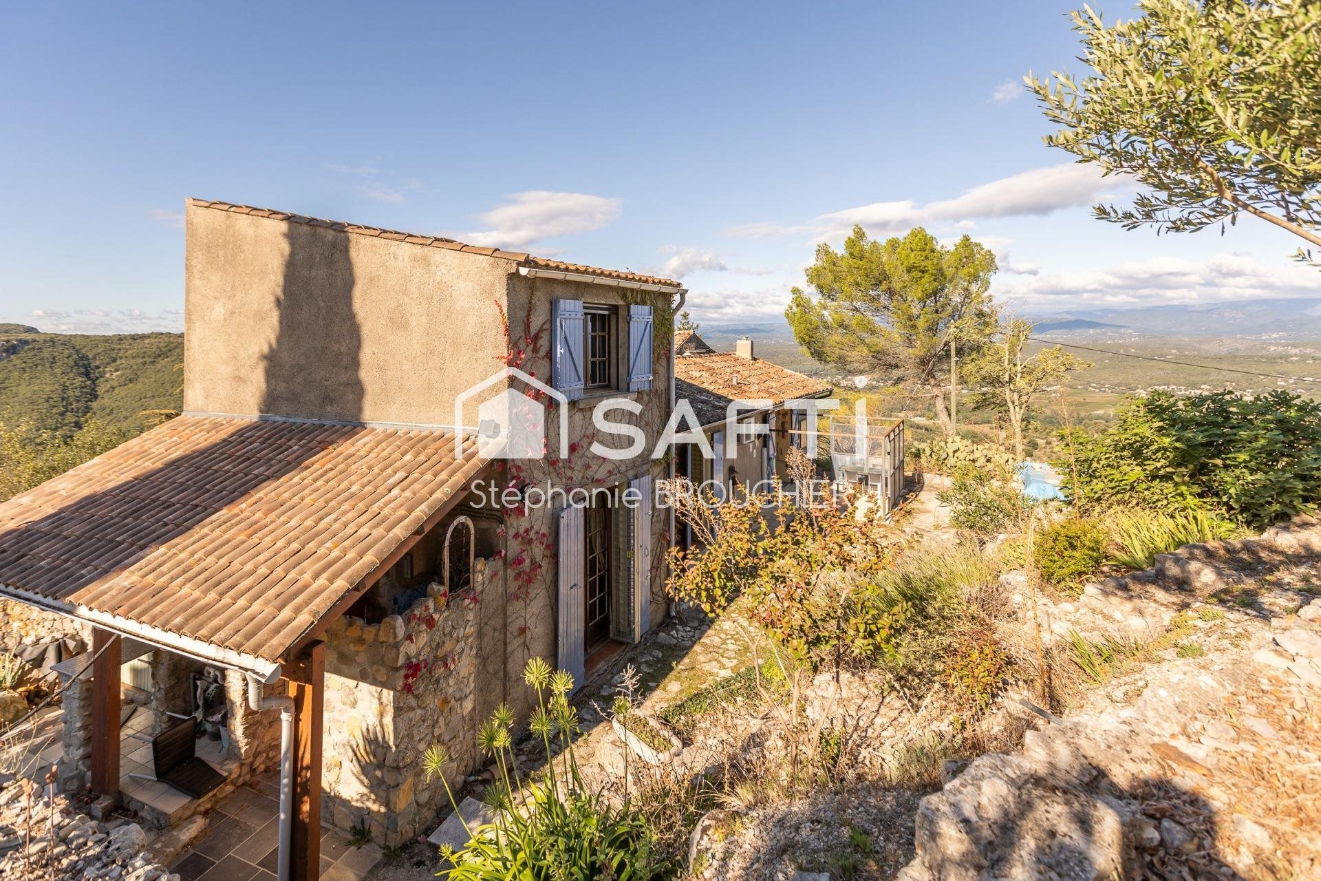 Maison à vendre, 92m², Sampzon