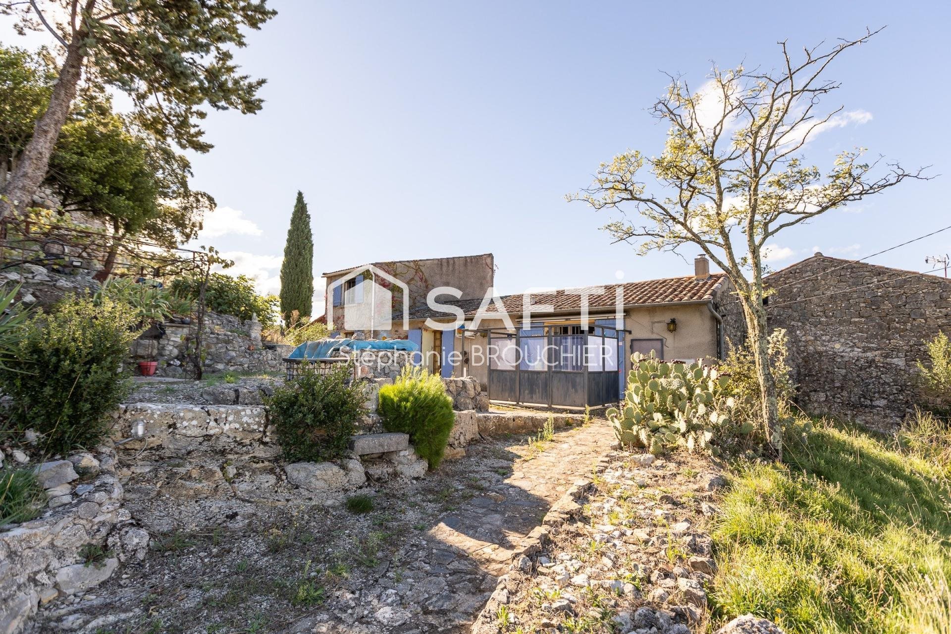 Maison à vendre, 92m², Sampzon