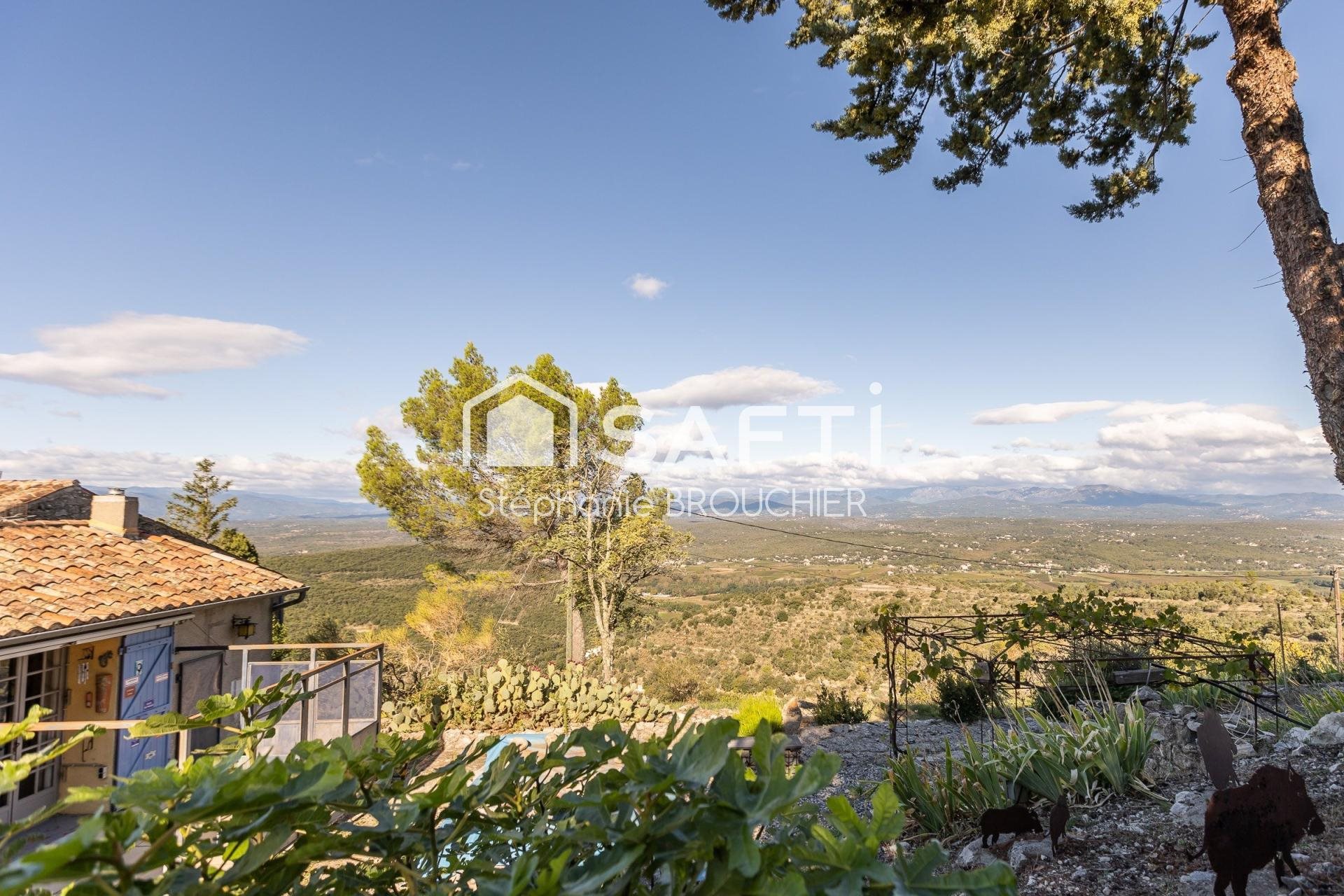 Maison à vendre, 92m², Sampzon