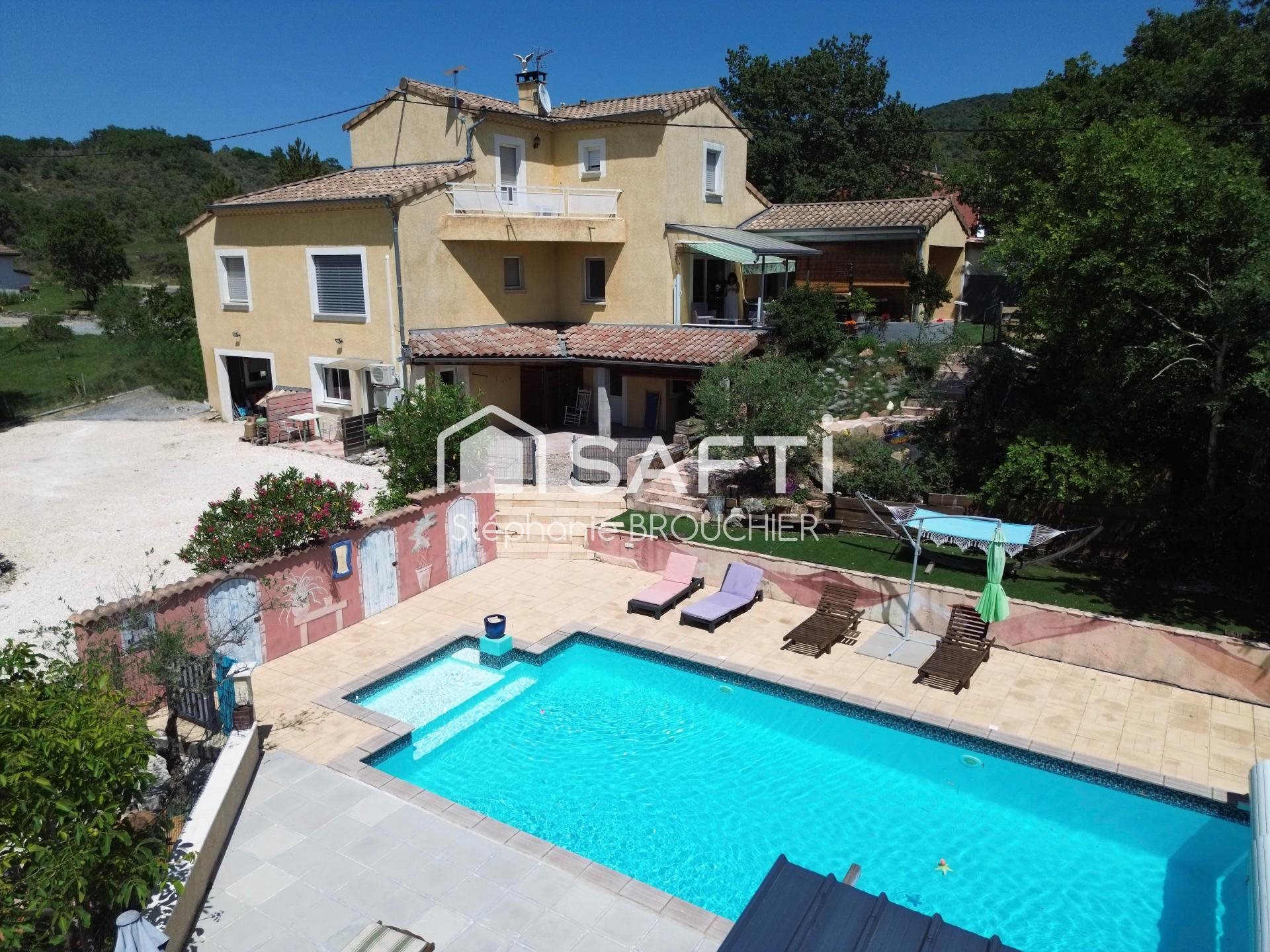 Maison à vendre, 199m², Ruoms
