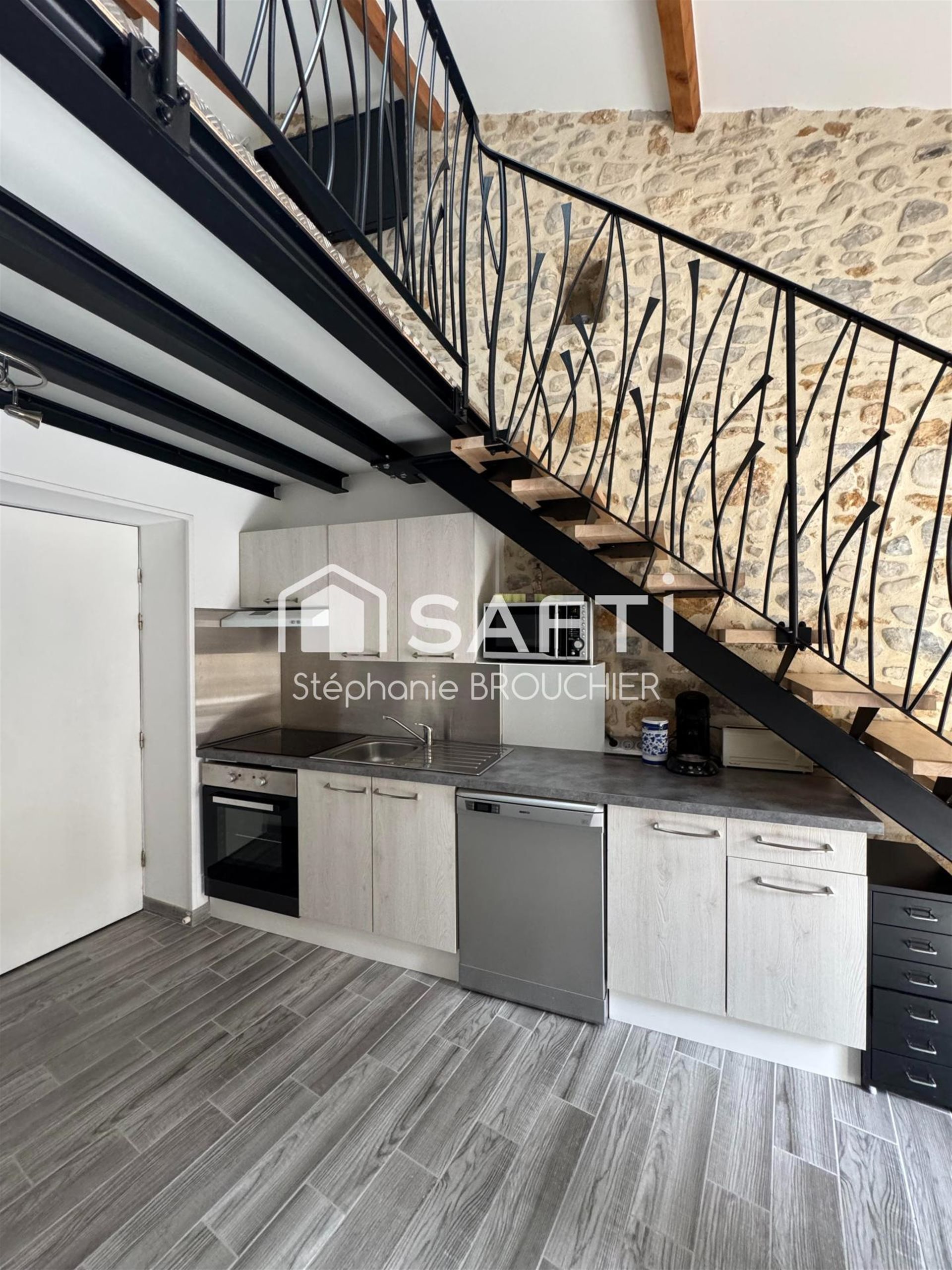 Appartement à vendre, 150m², Vallon-Pont-d'Arc