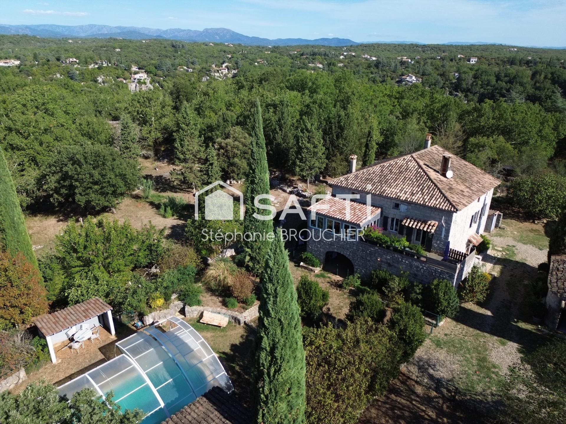 Maison à vendre, 151m², Saint-Alban-Auriolles