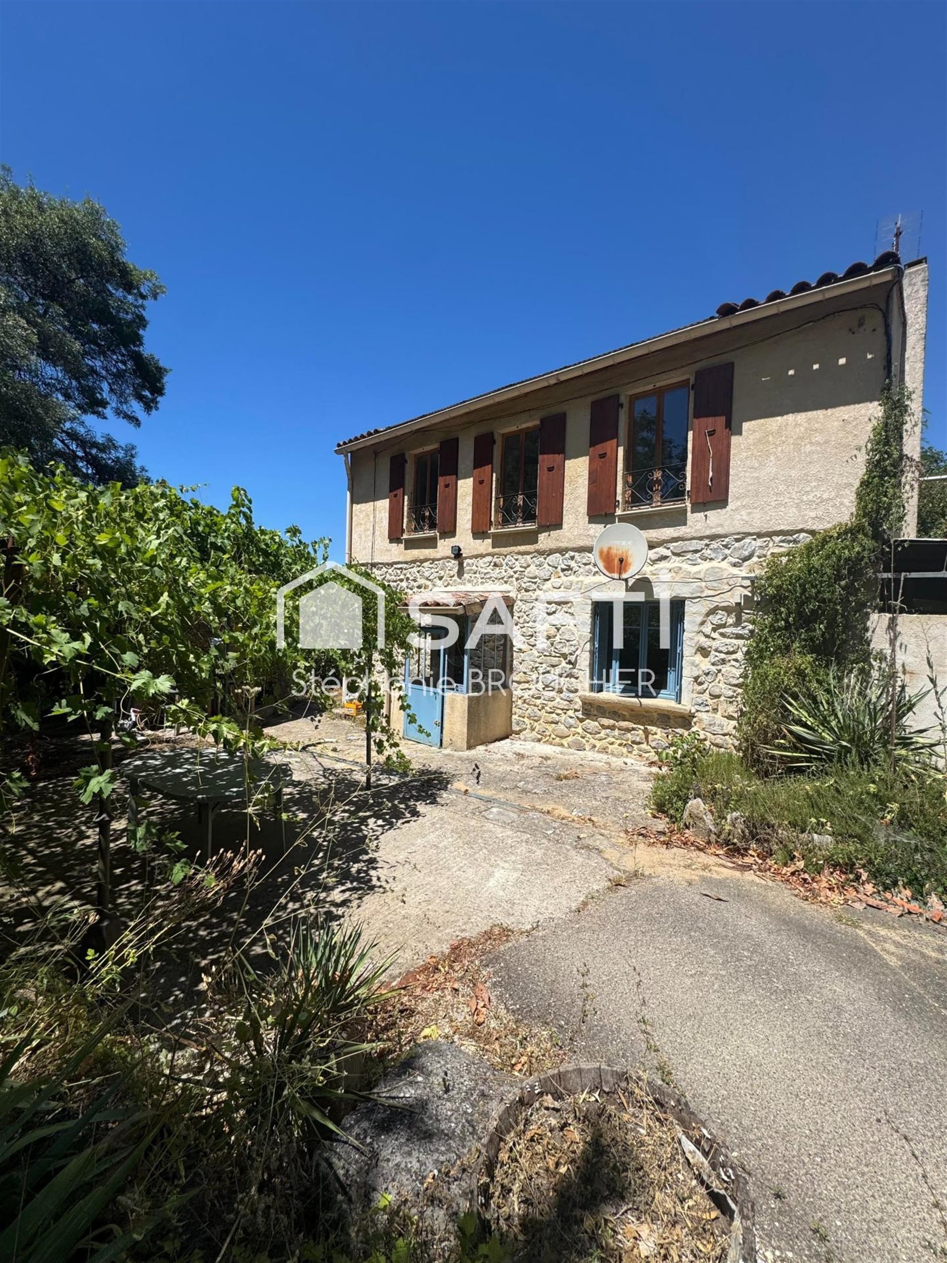 Maison à vendre, 137m², Sampzon