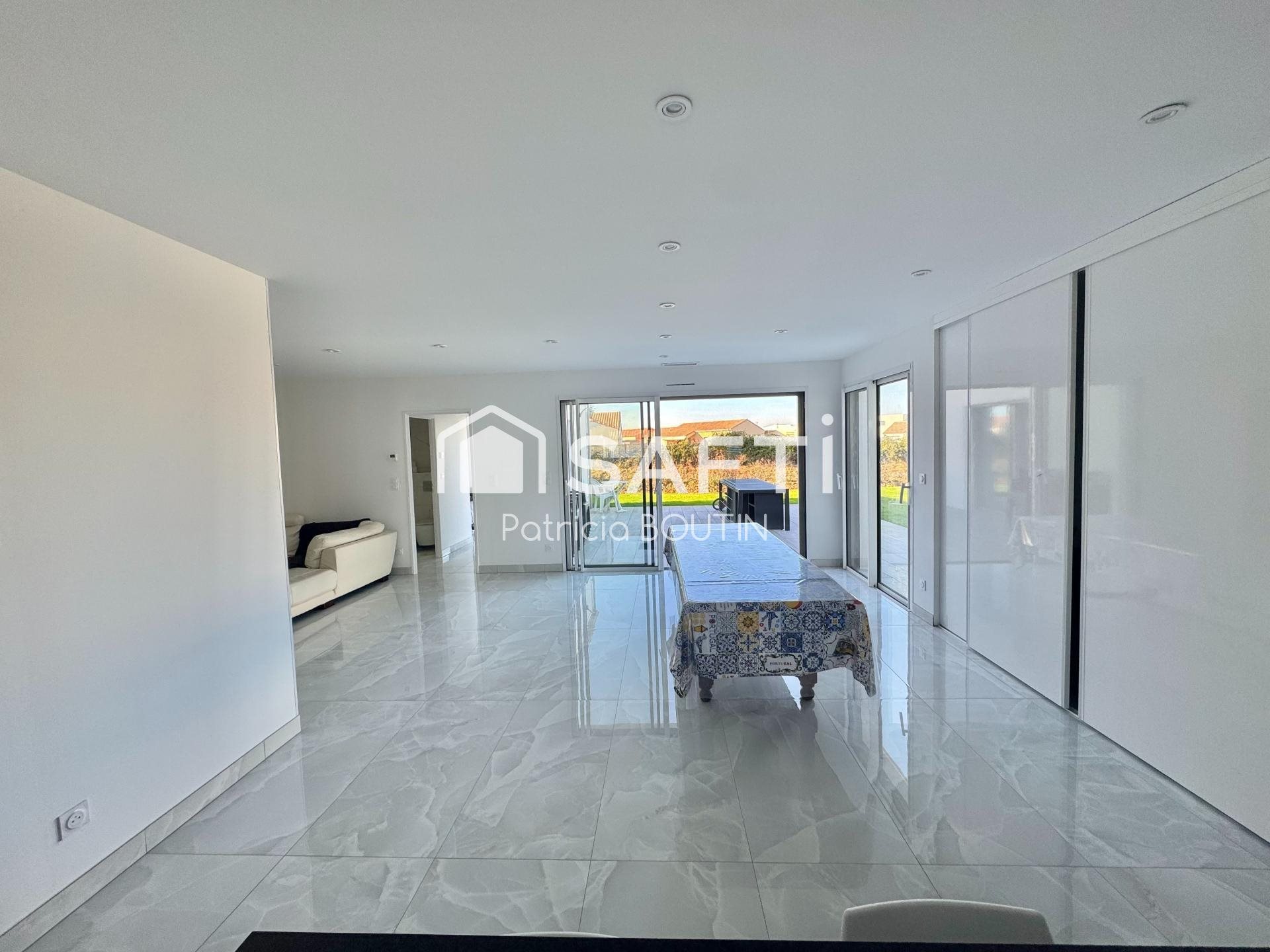 Maison à vendre, 138m², Cherveux