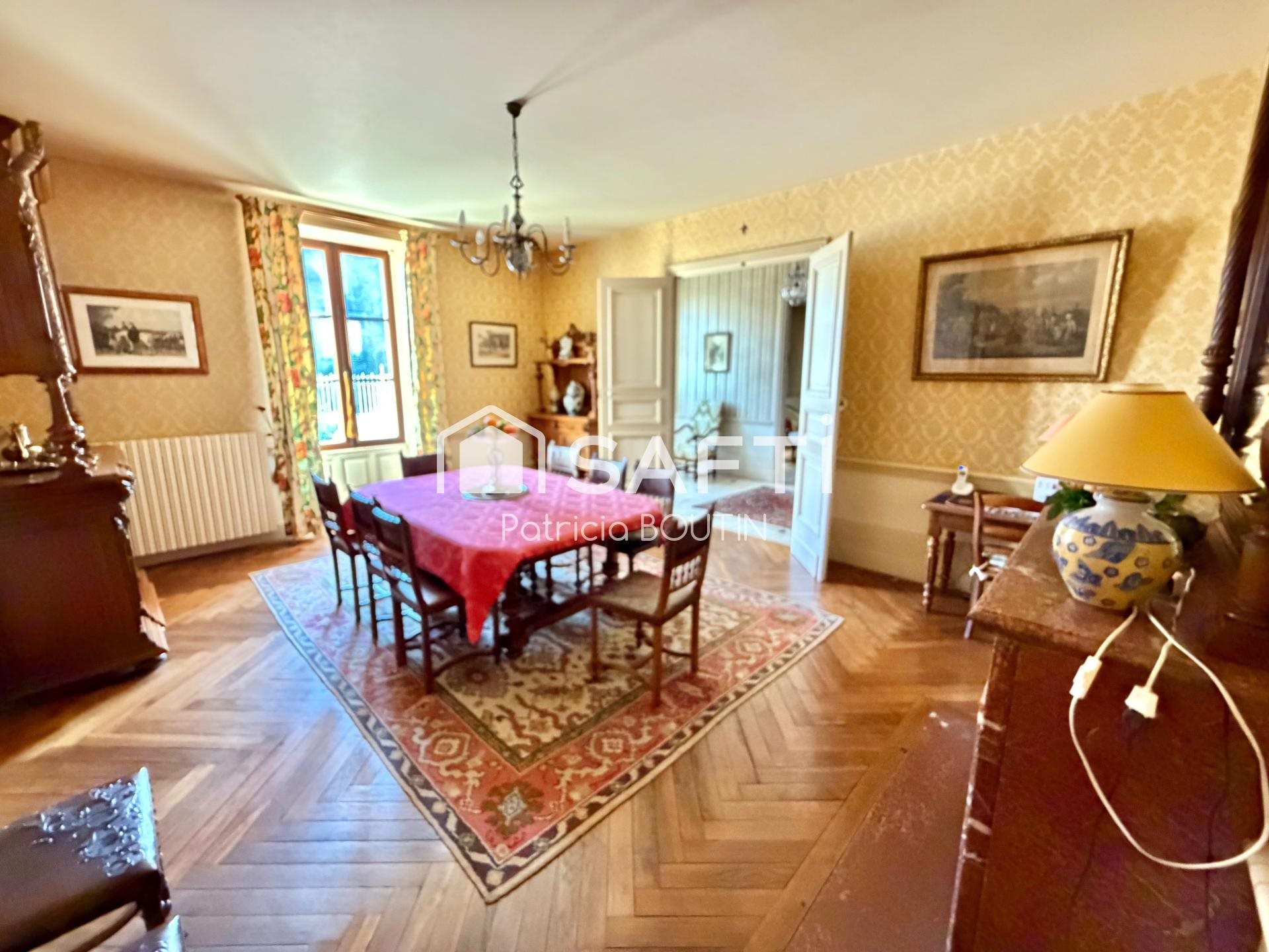 Maison à vendre, 264m², Saint-Paul-en-Gâtine