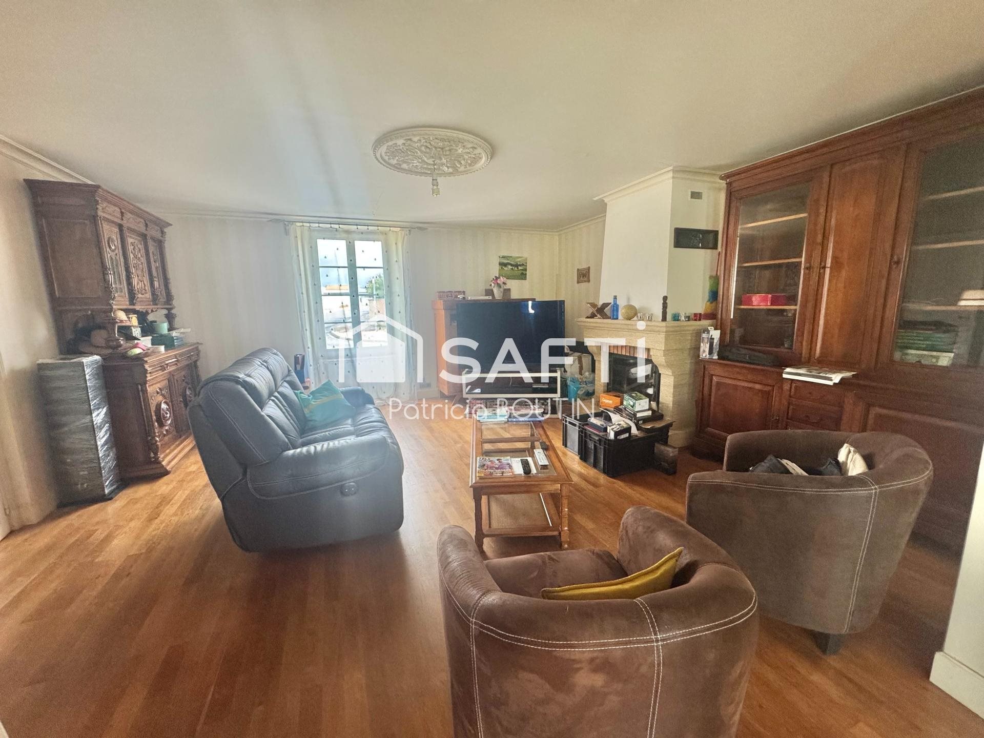 Maison à vendre, 145m², Saint-Maxire