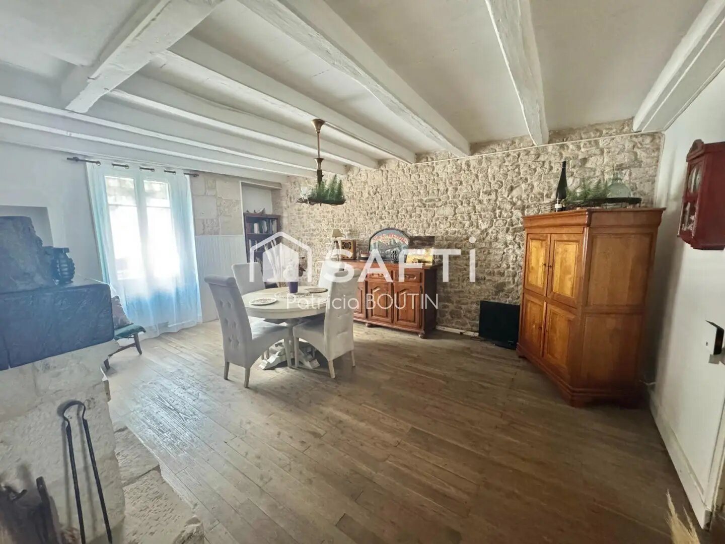 Maison à vendre, 186m², Saint-Pompain