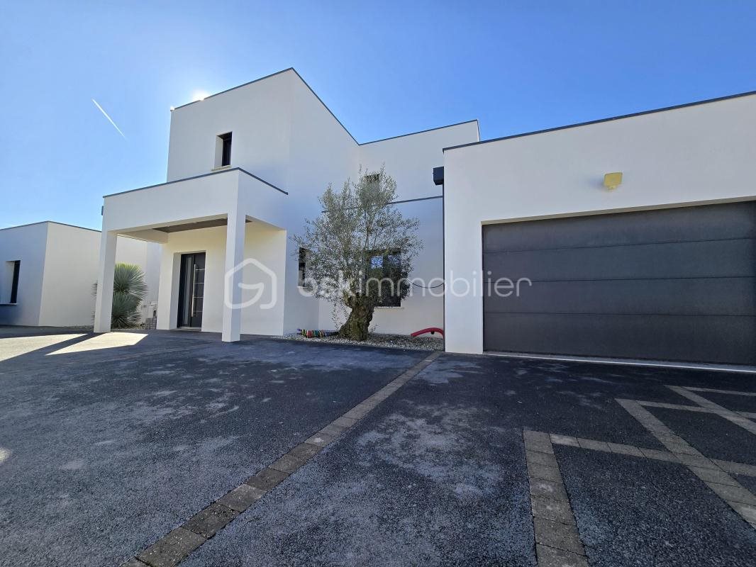 Maison à vendre, 225m², Bessines