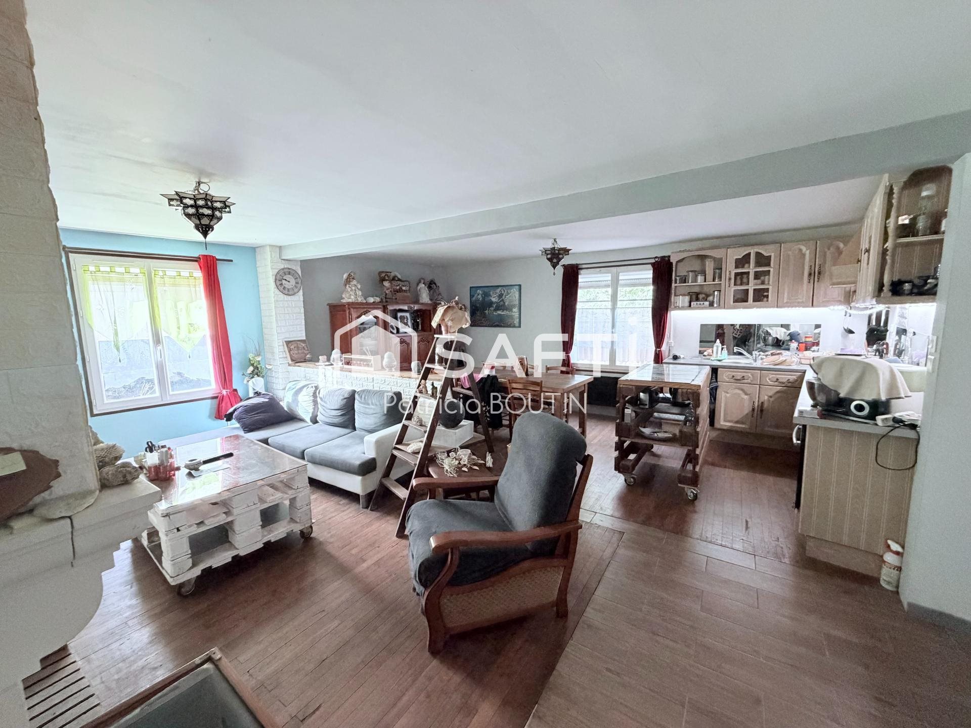 Maison à vendre, 142m², Champdeniers-Saint-Denis