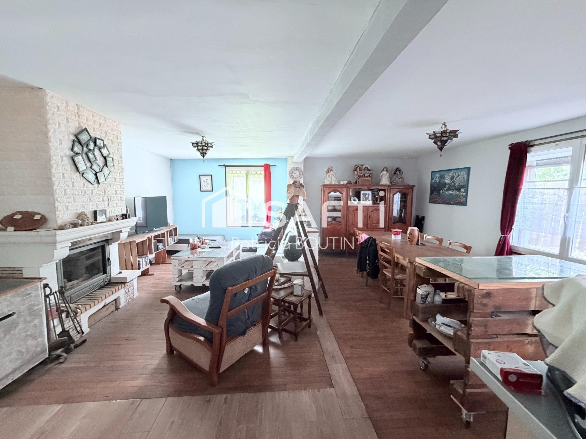 Maison à vendre, 142m², Champdeniers-Saint-Denis