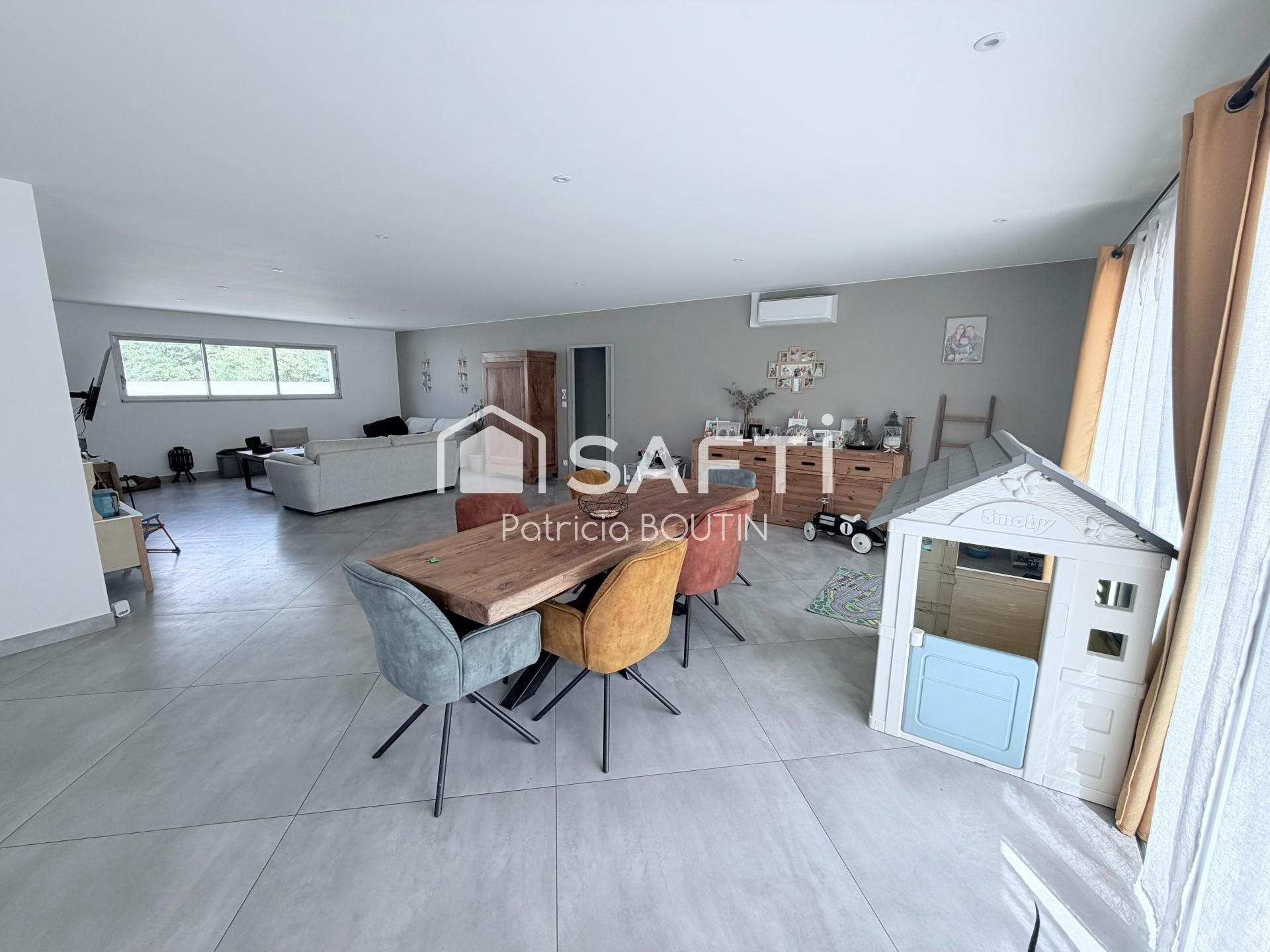 Maison à vendre, 154m², Fors