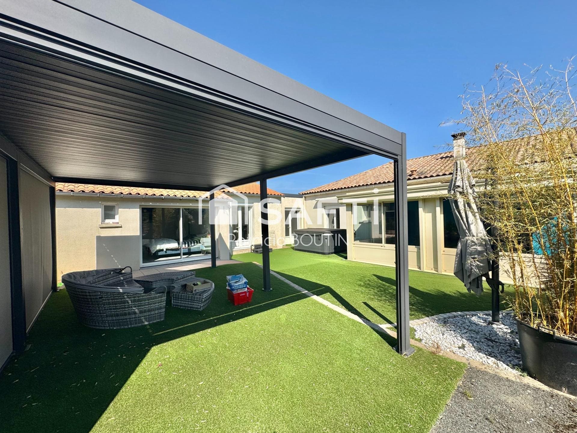 Maison à vendre, 182m², Benet