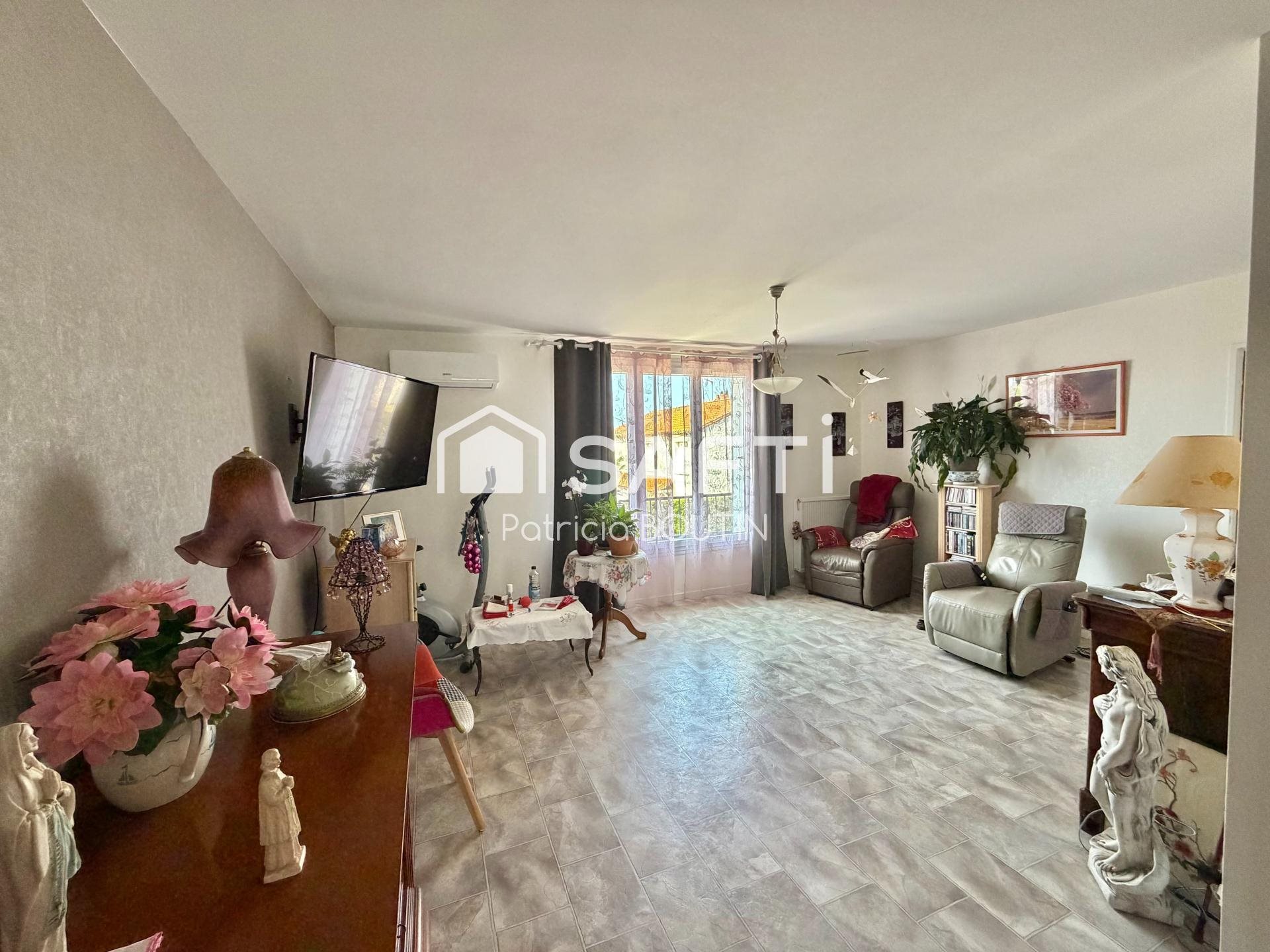 Maison à vendre, 110m², Aiffres