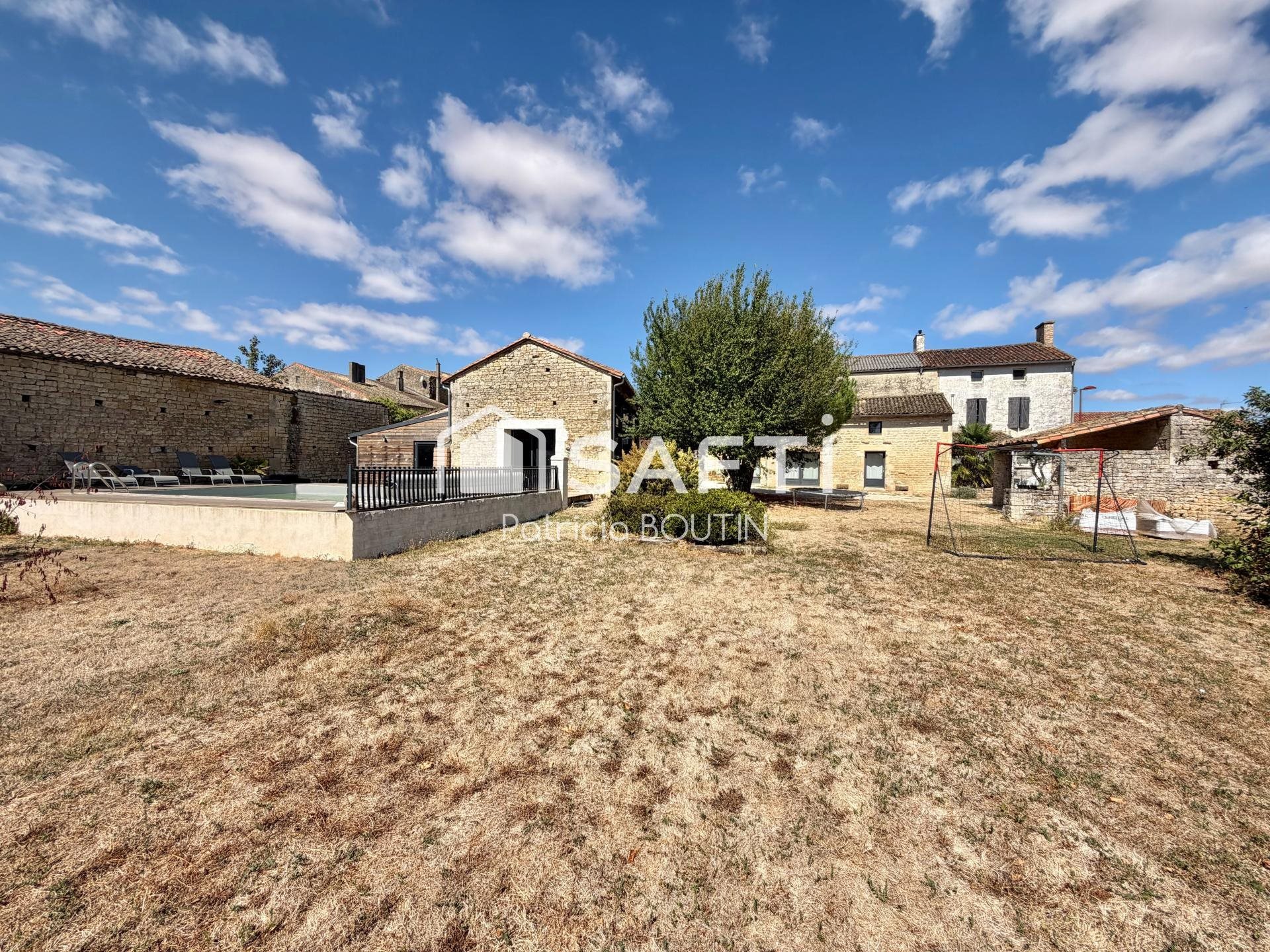 Maison à vendre, 138m², Saint-Romans-lès-Melle