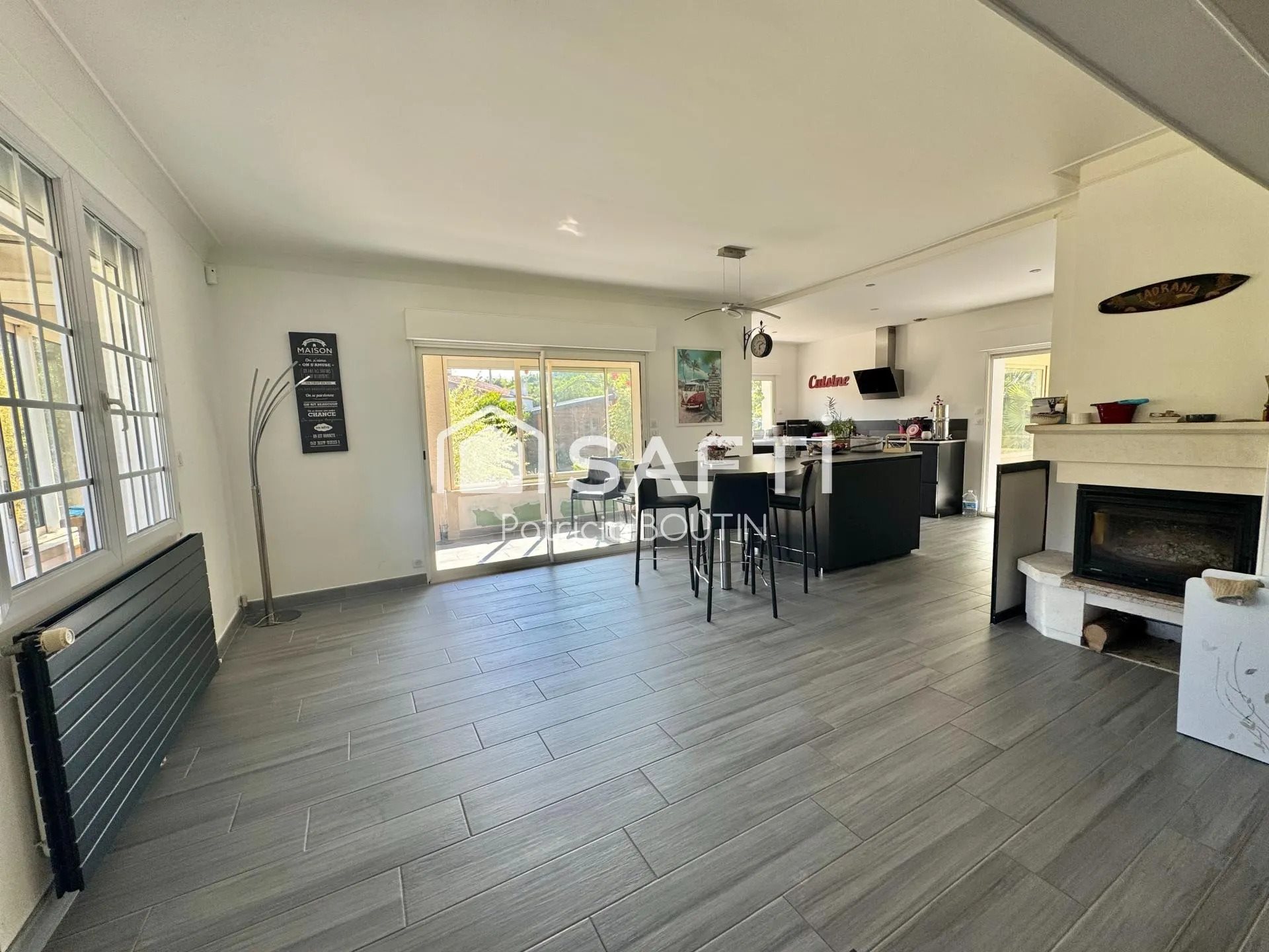 Maison à vendre, 182m², Benet