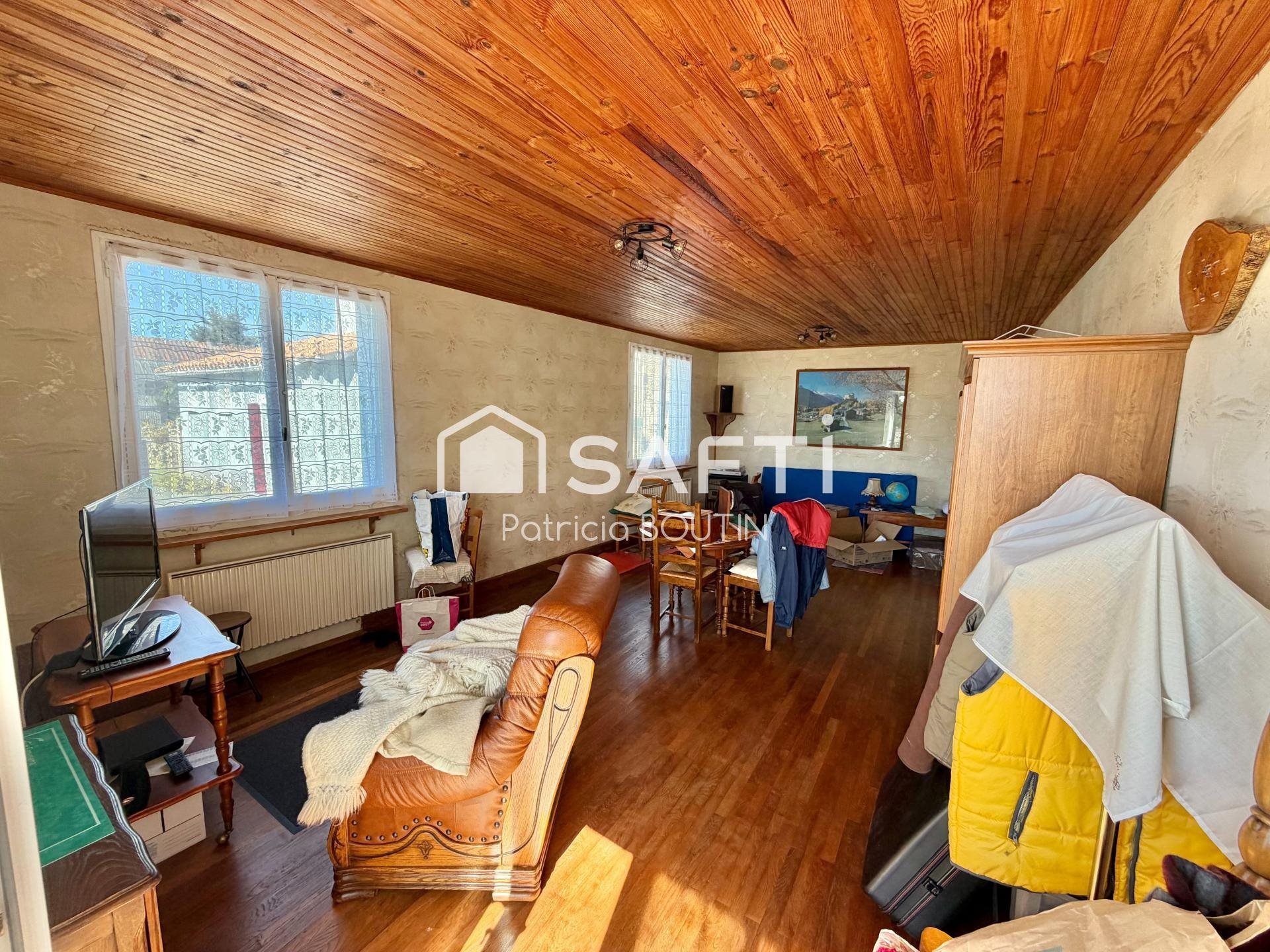 Maison à vendre, 134m², Champdeniers-Saint-Denis