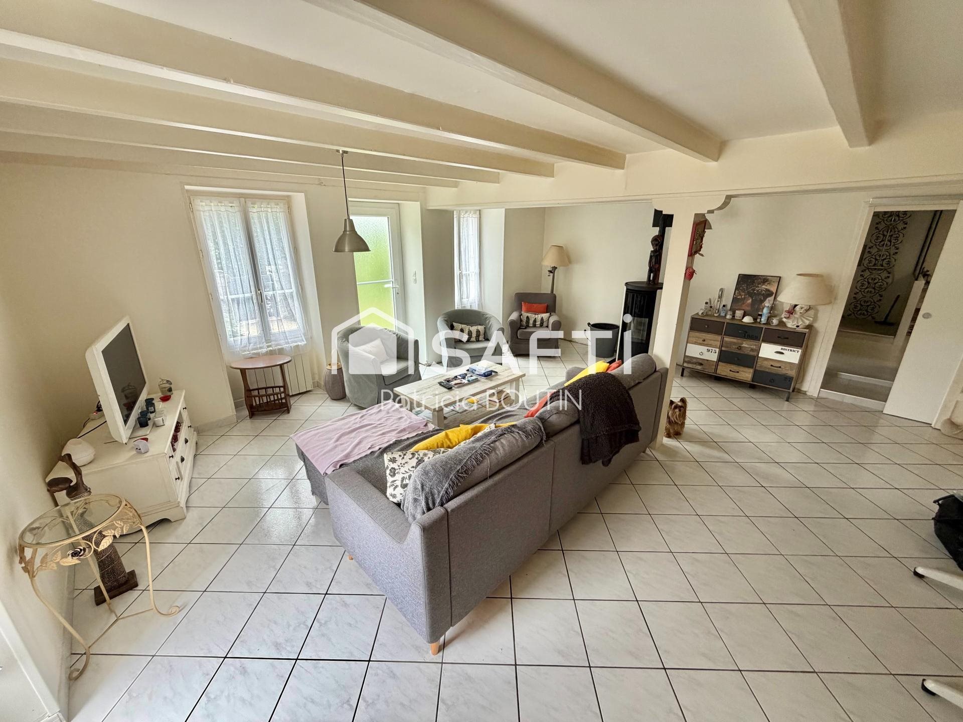 Maison à vendre, 157m², Sainte-Ouenne