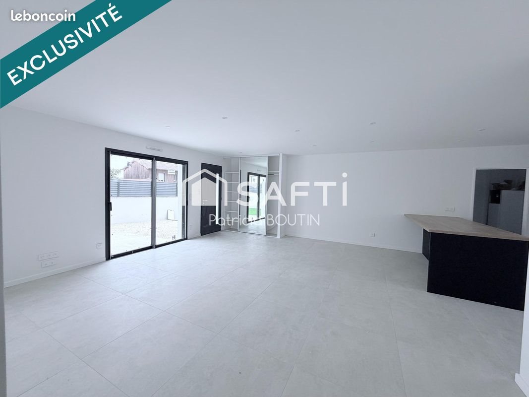 Maison à vendre, 99m², Aiffres