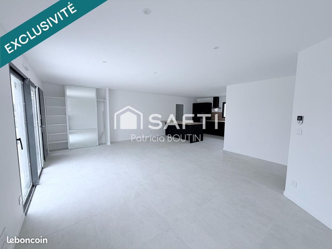 Maison à vendre, 99m², Aiffres