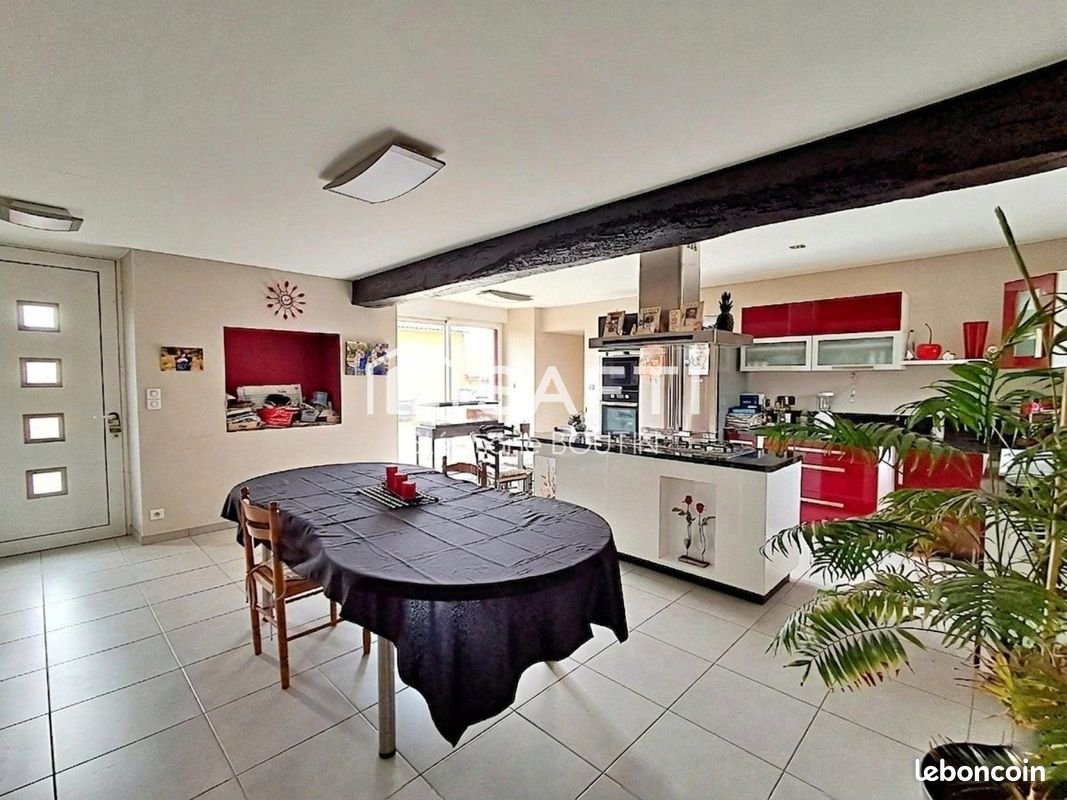 Maison à vendre, 217m², Saint-Mesmin
