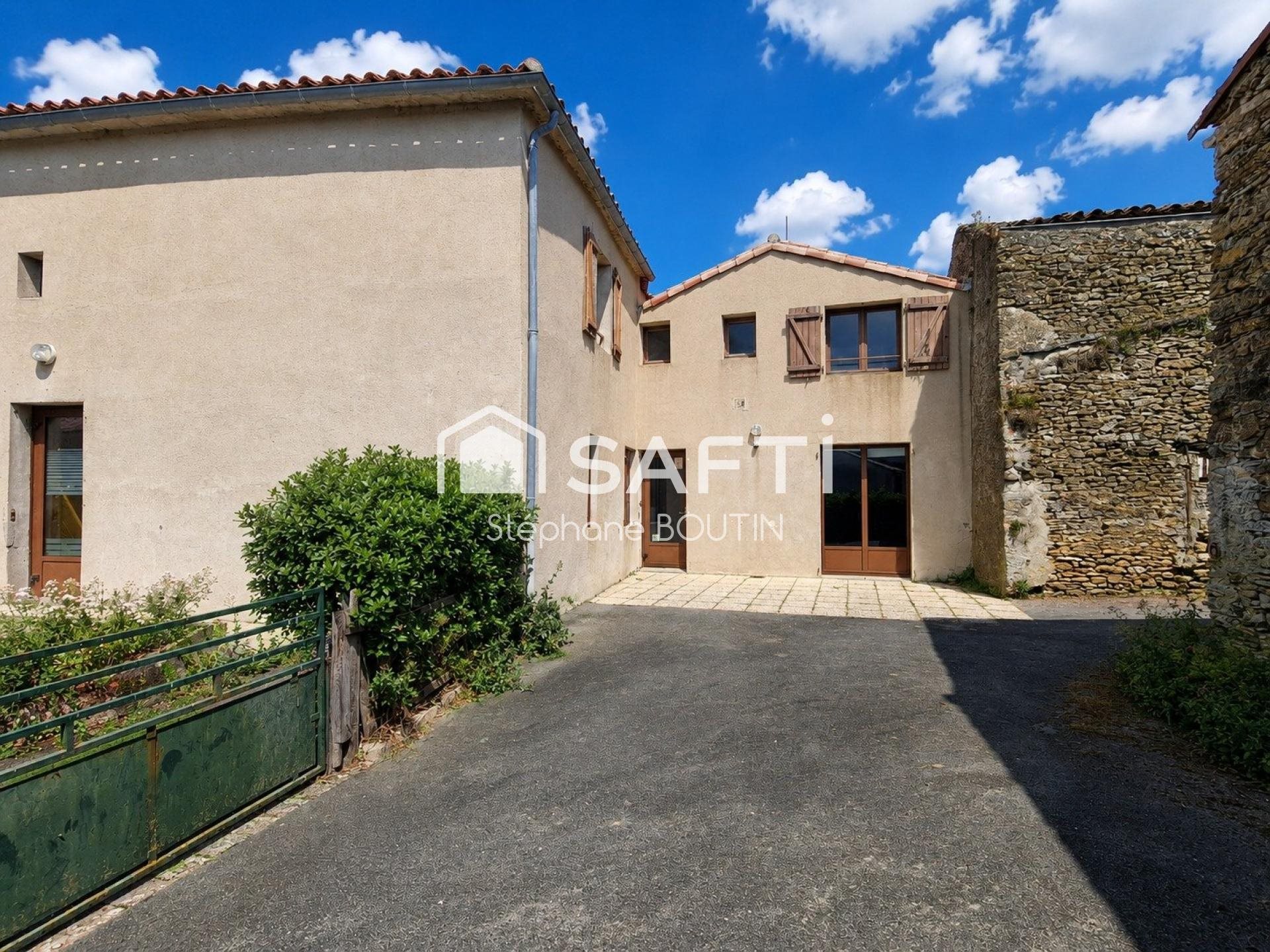 Maison à vendre, 158m², Sigournais