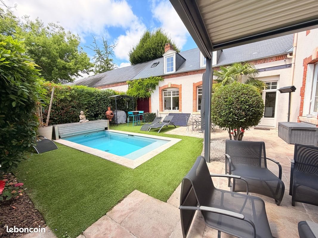 Maison à vendre, 247m², Orléans