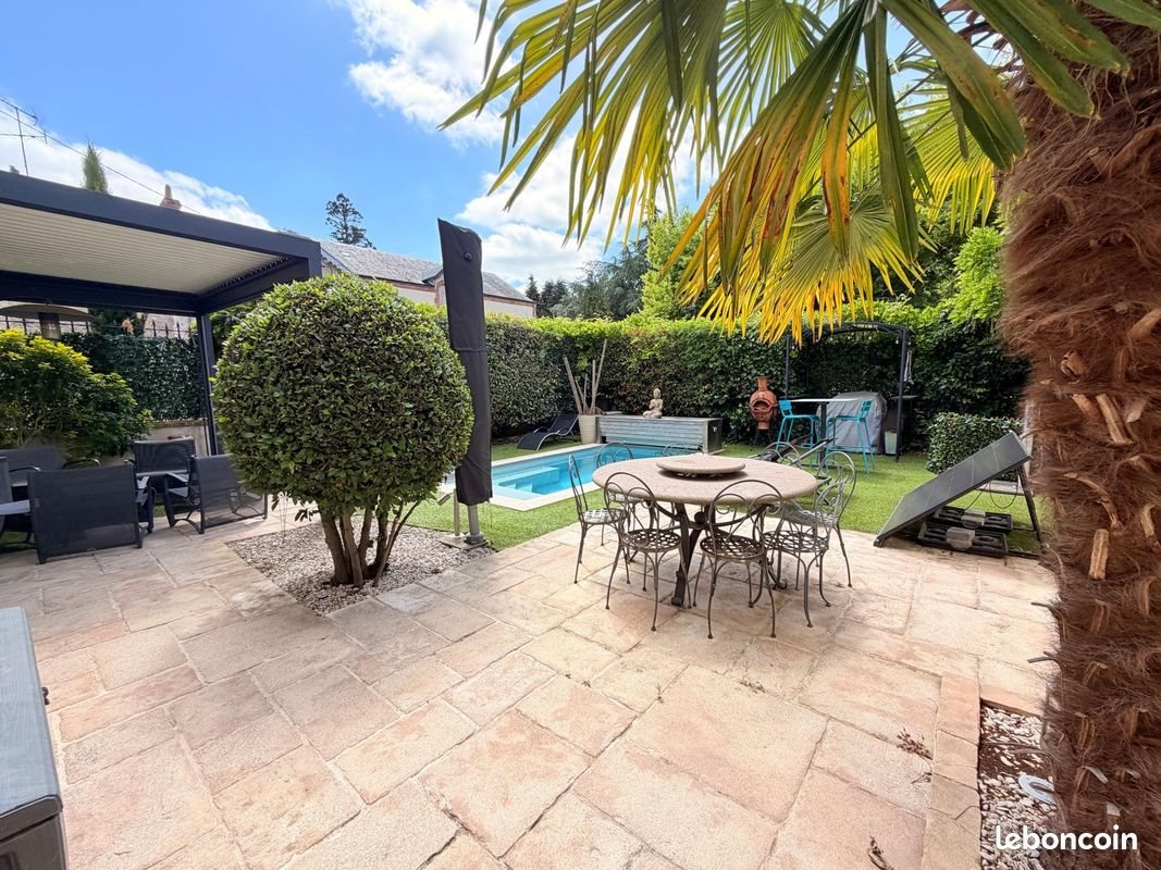 Maison à vendre, 247m², Orléans