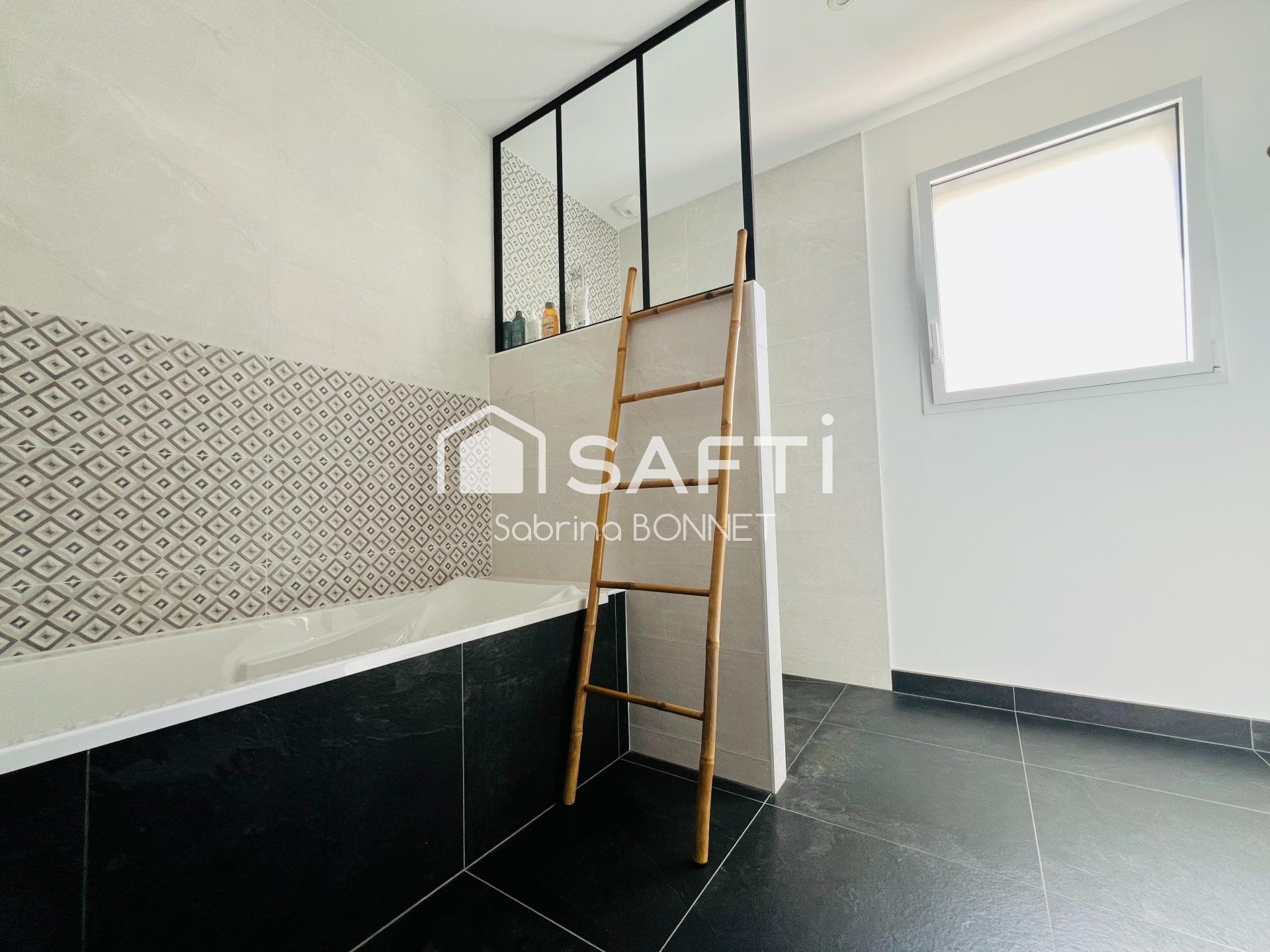 Maison à vendre, 123m², Aizenay