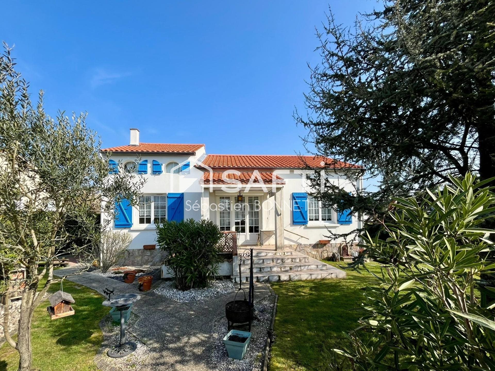 Maison à vendre, 120m², Angles