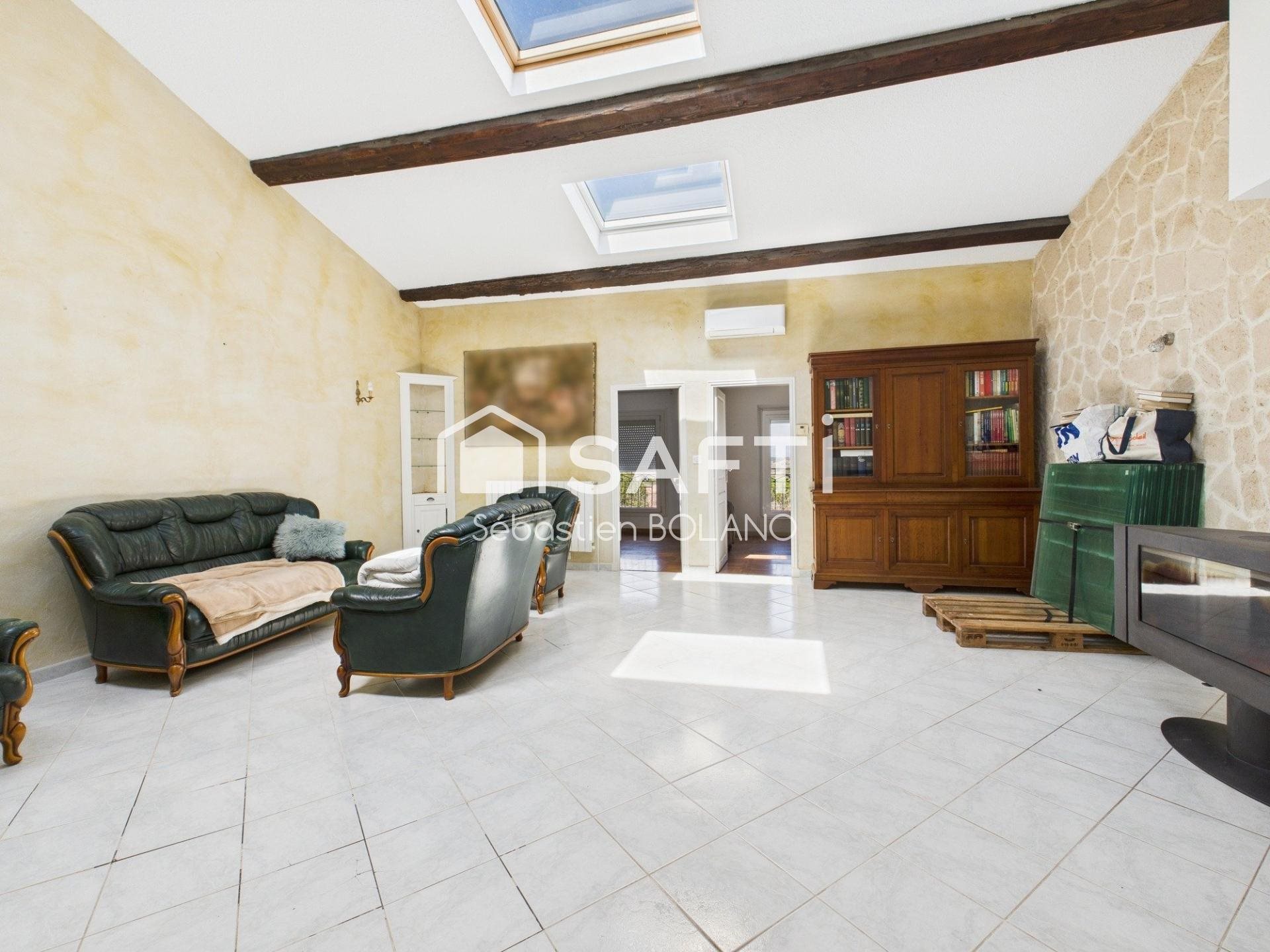 Maison à vendre, 195m², Moux