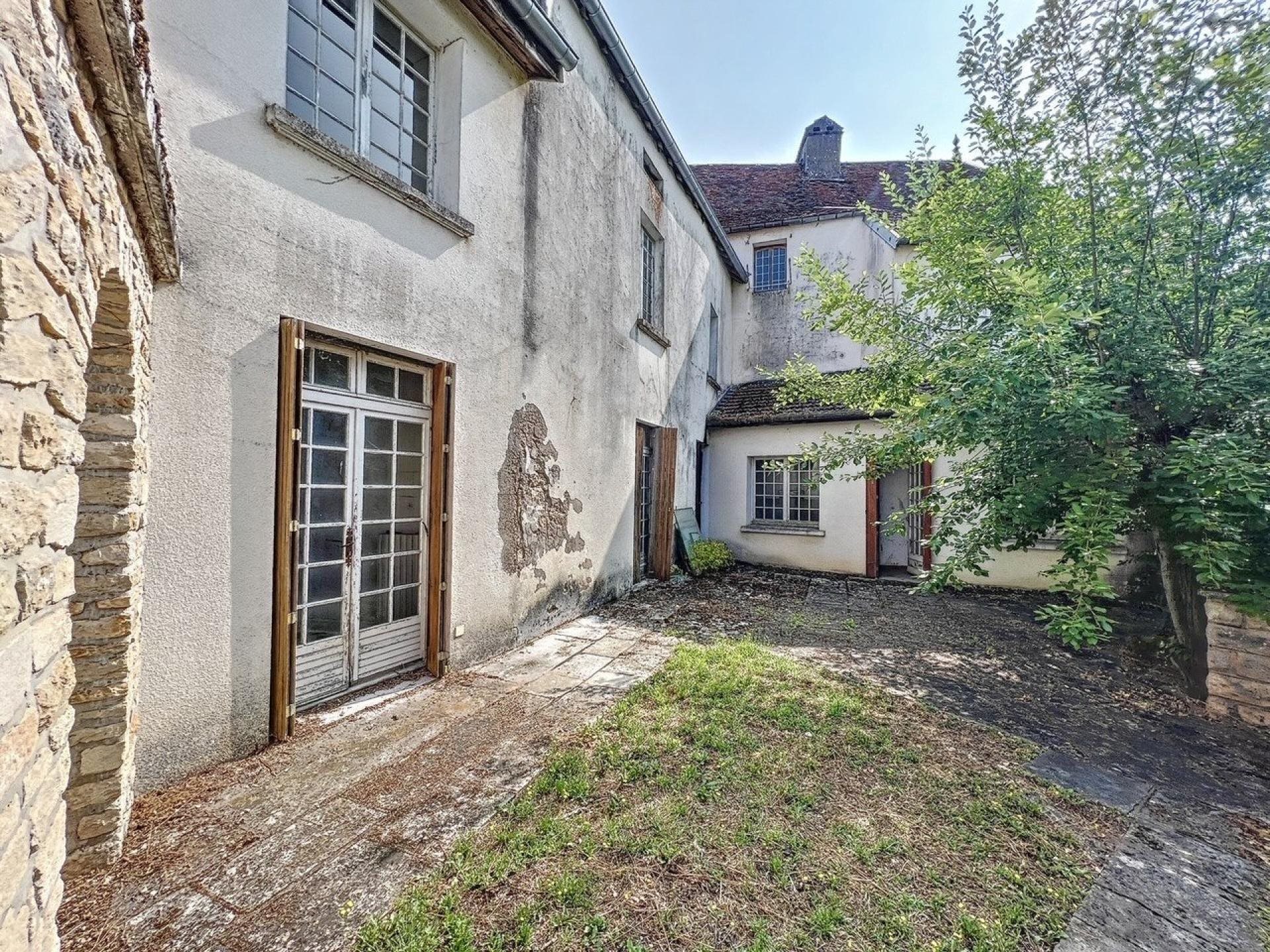 Maison à vendre, 482m², Champlitte