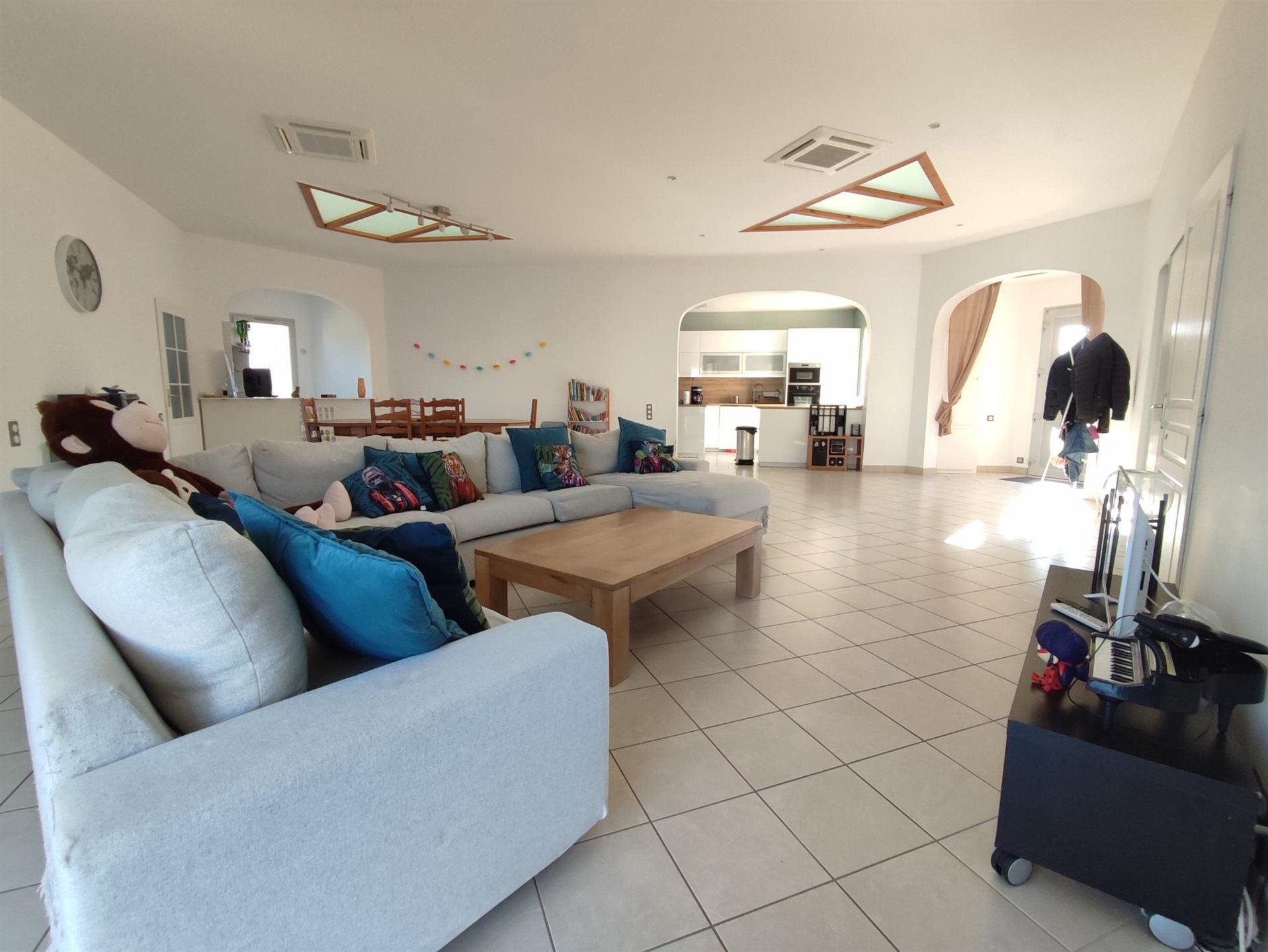 Maison à vendre, 230m², Tavaux