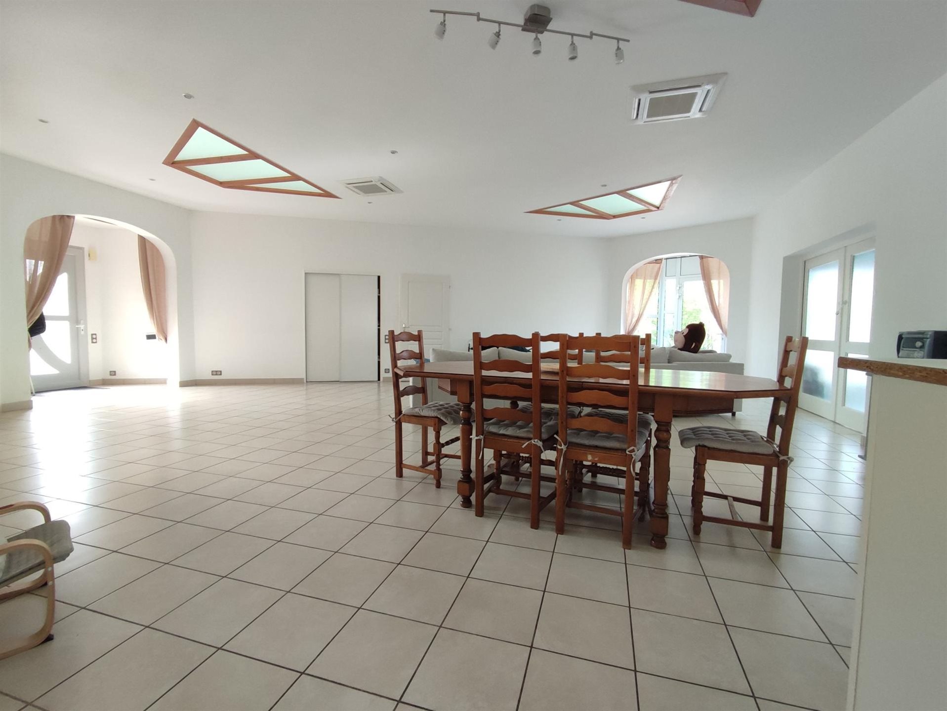 Maison à vendre, 230m², Tavaux